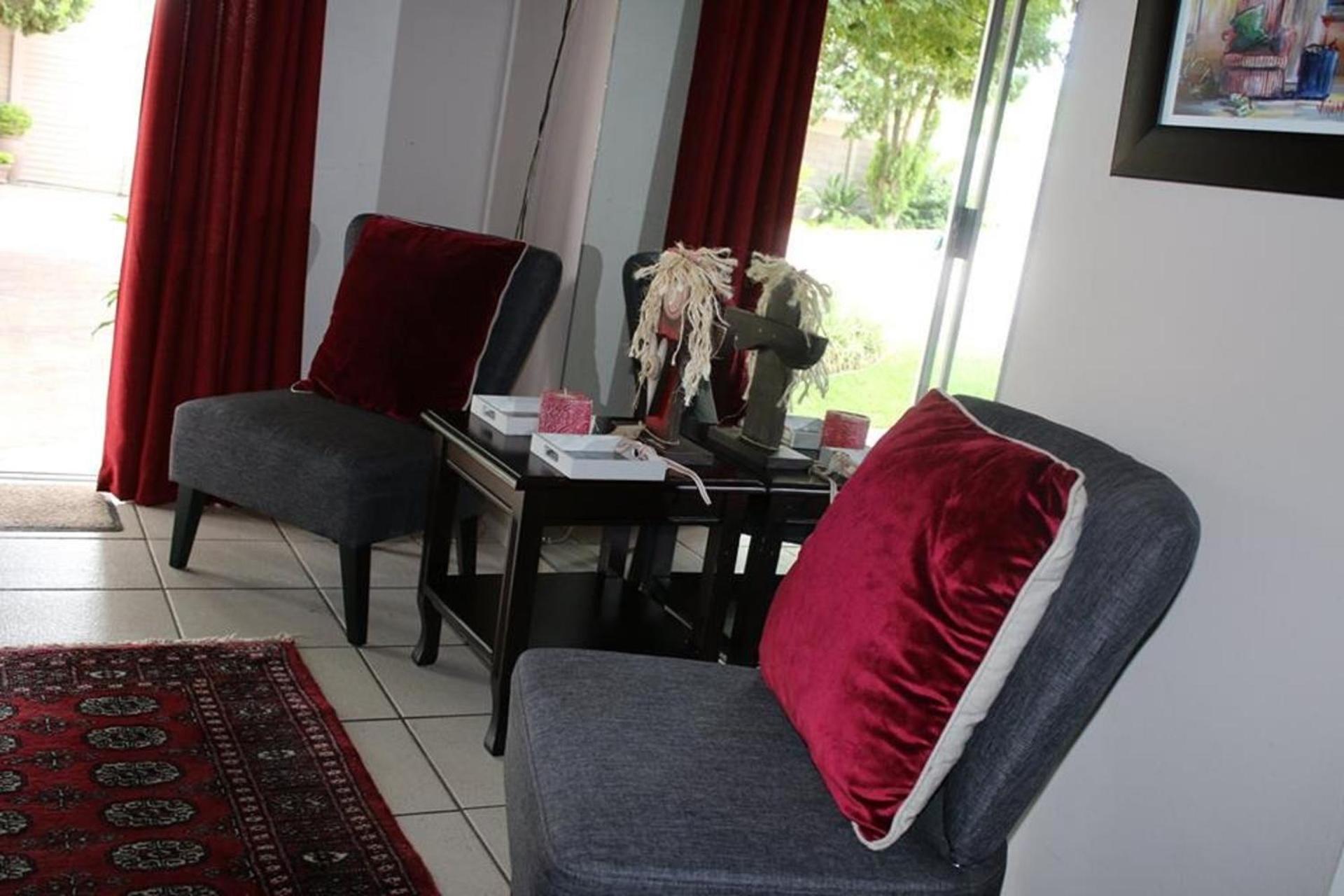 Double Room - Photo 1