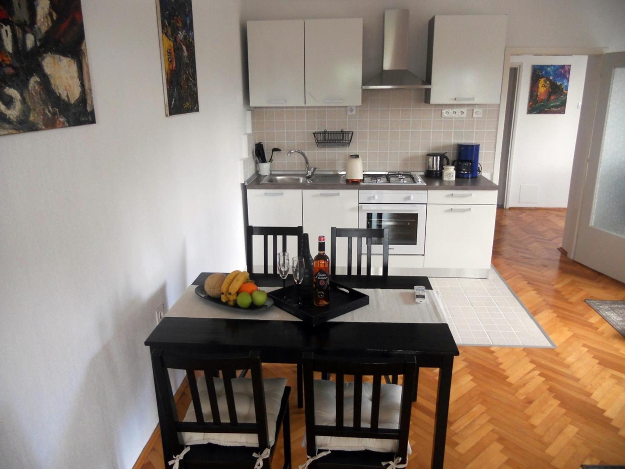 Apartment with Terrace photo 2