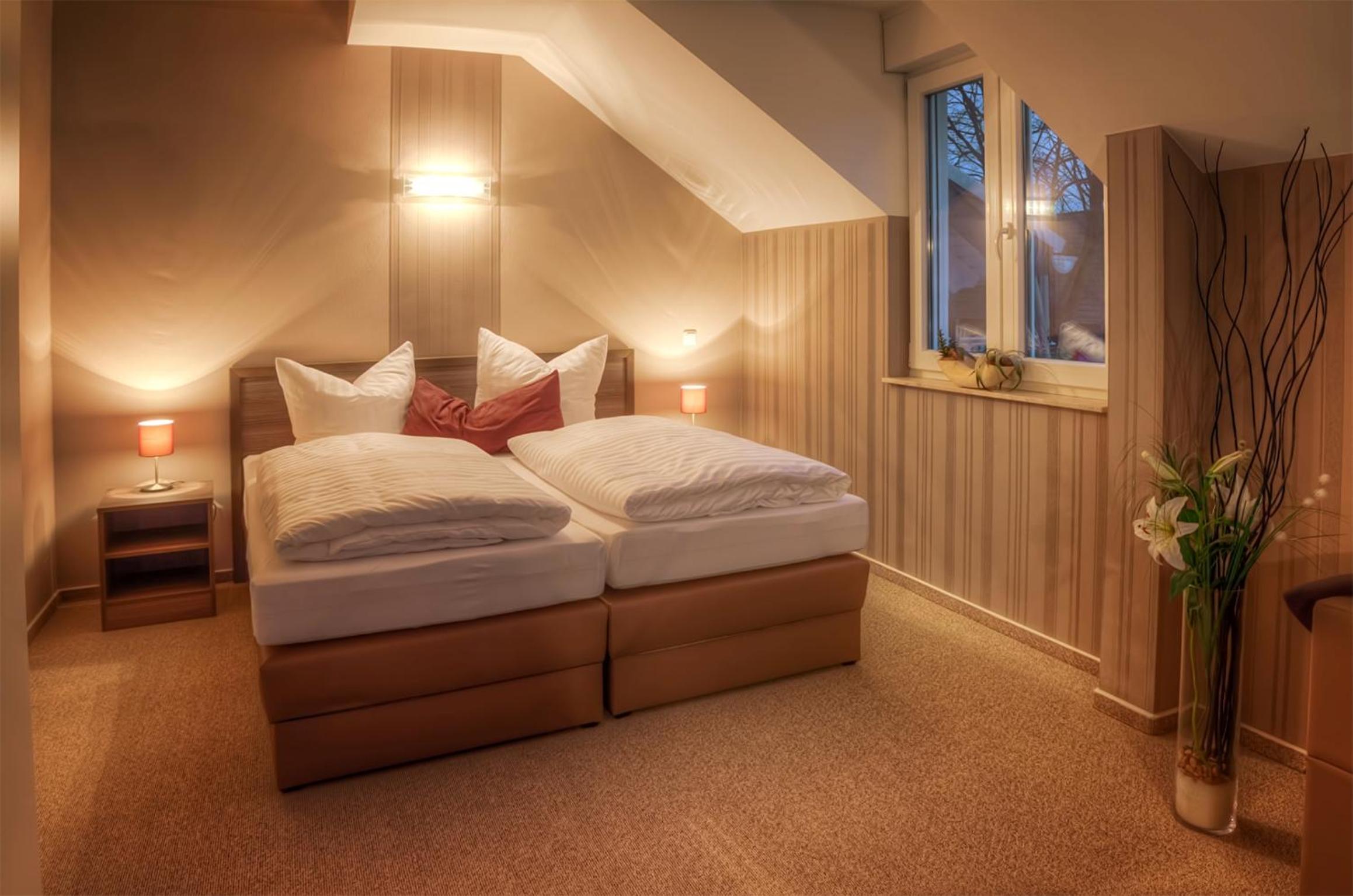 Double or Twin Room with Bathroom photo 3