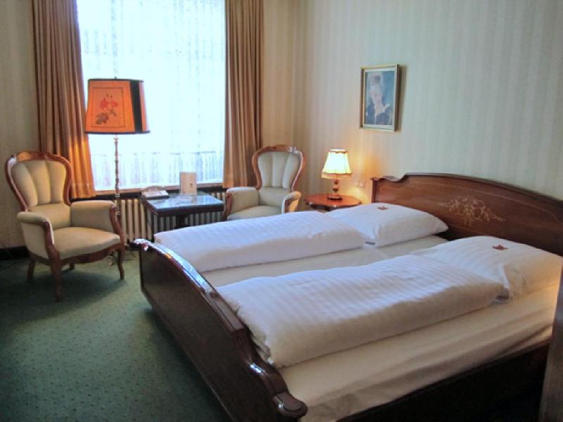 Double Room - Photo 2
