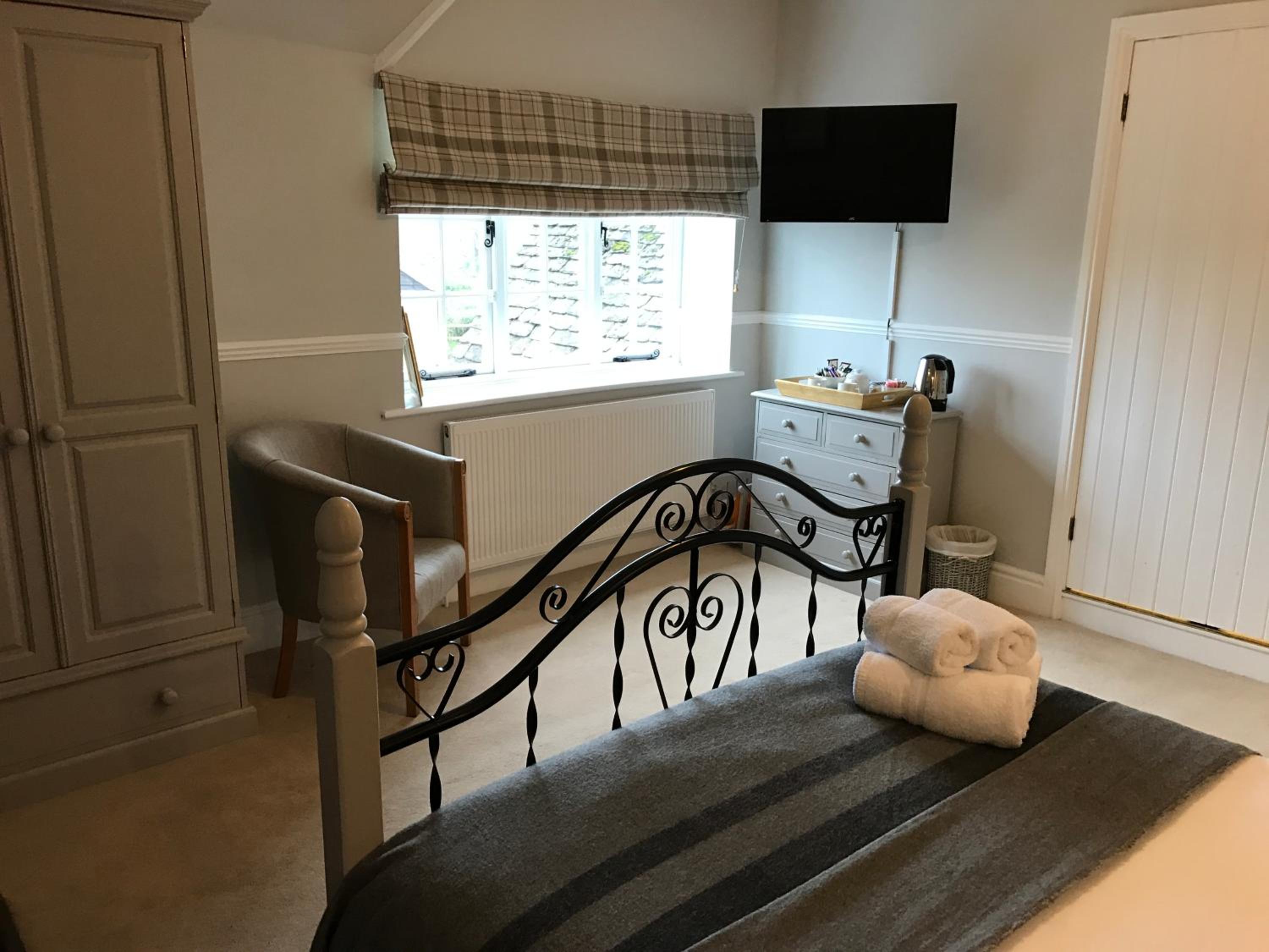 Large Double Room photo 3