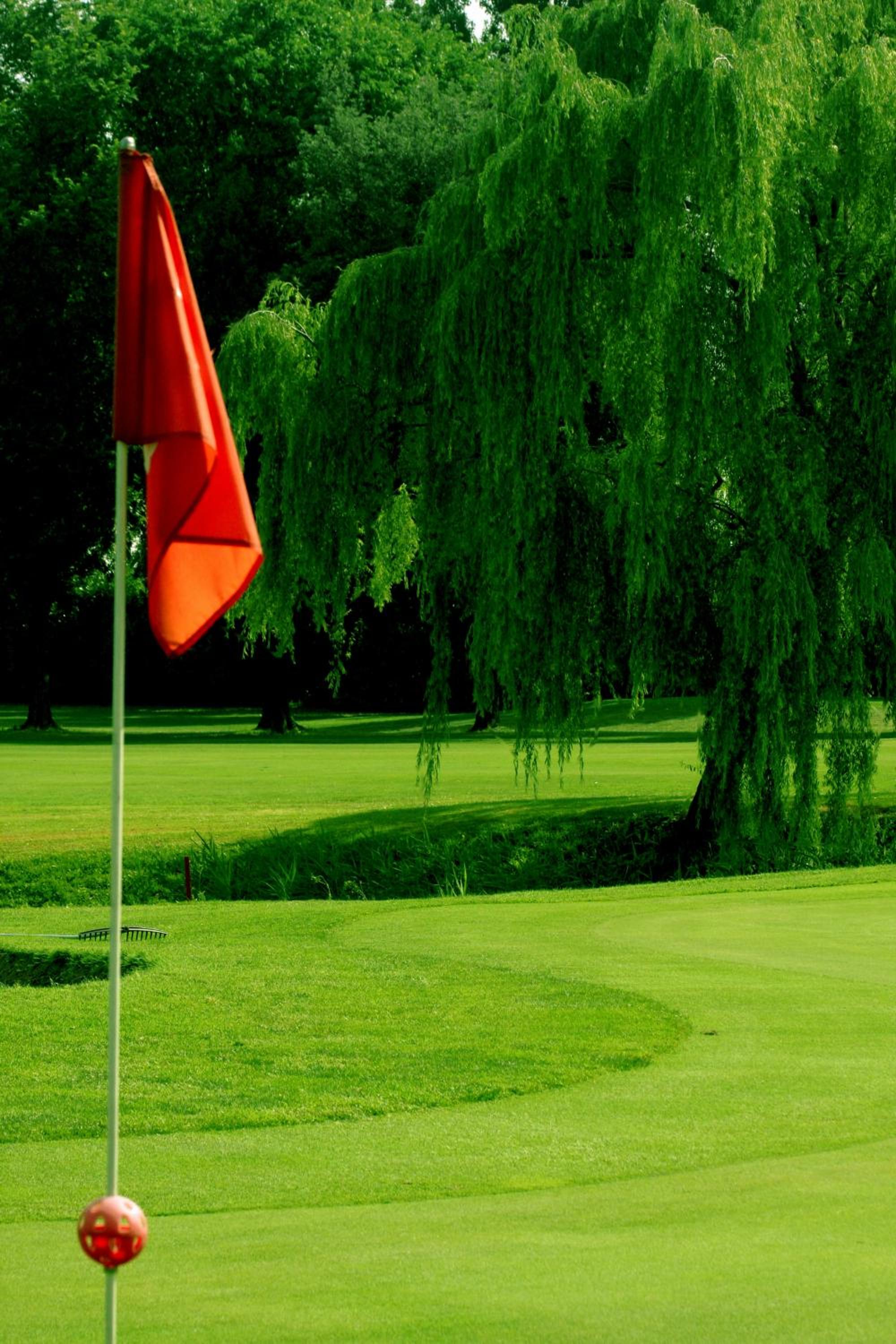 Classic Double or Twin Room - Golf Course Access - Photo 6