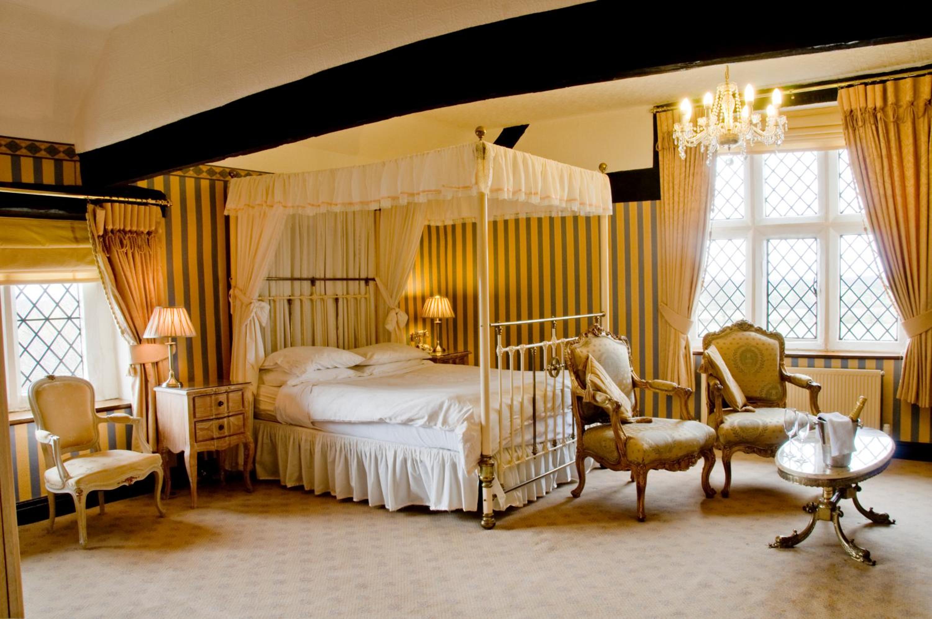 Deluxe Suite - Photo 1