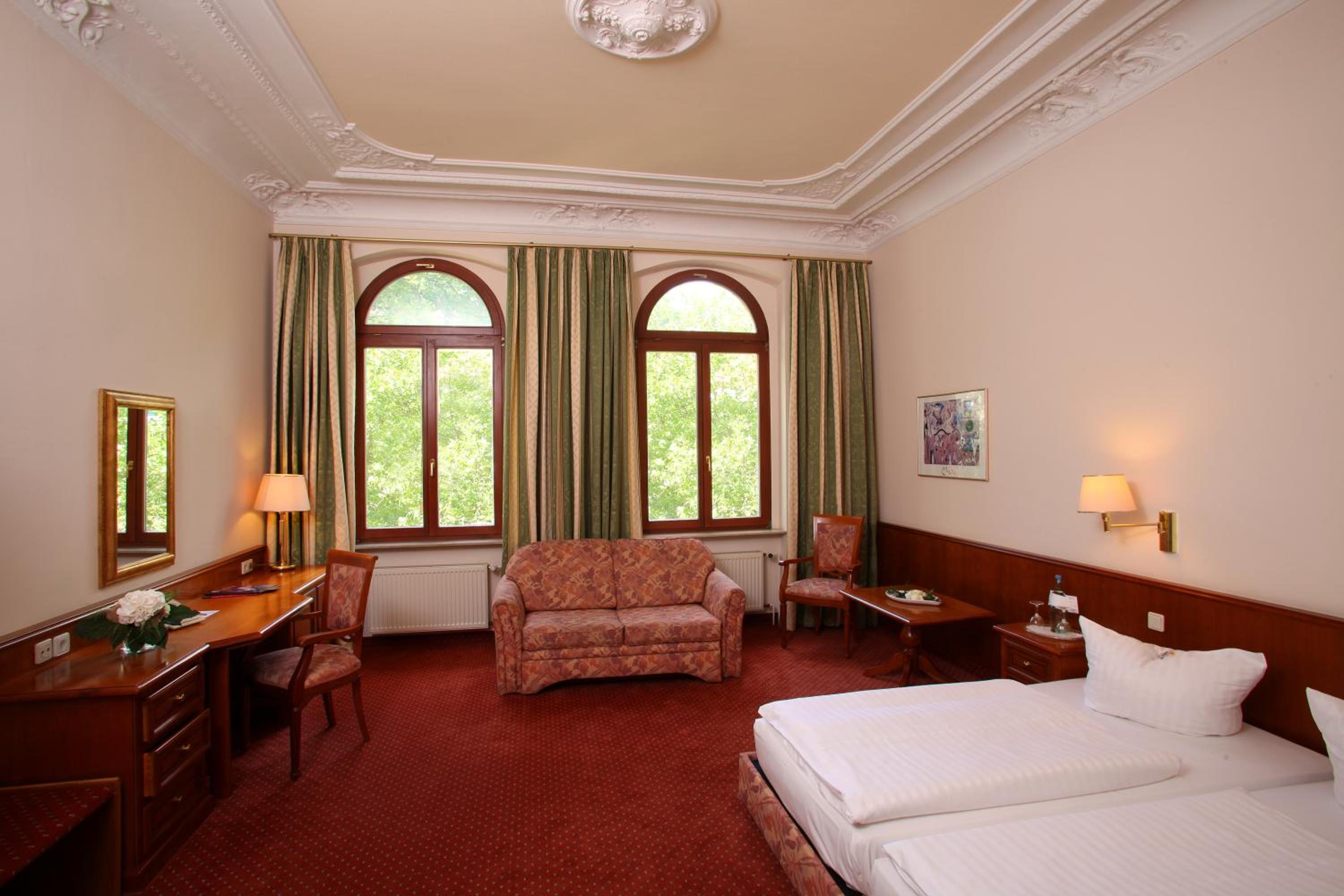Double or Twin Room - Photo 2
