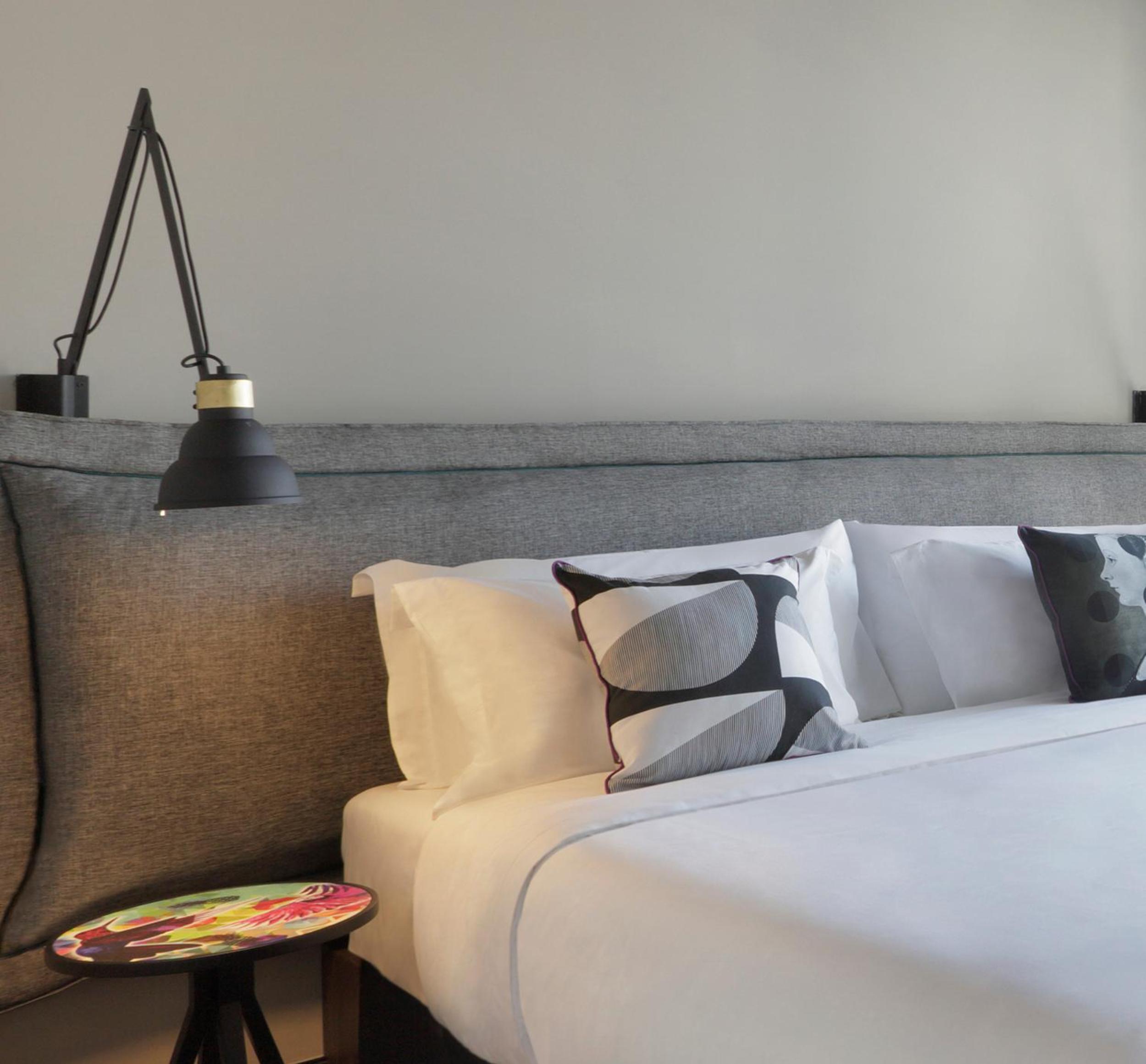 Quarto Standard PCD - Cama de Casal