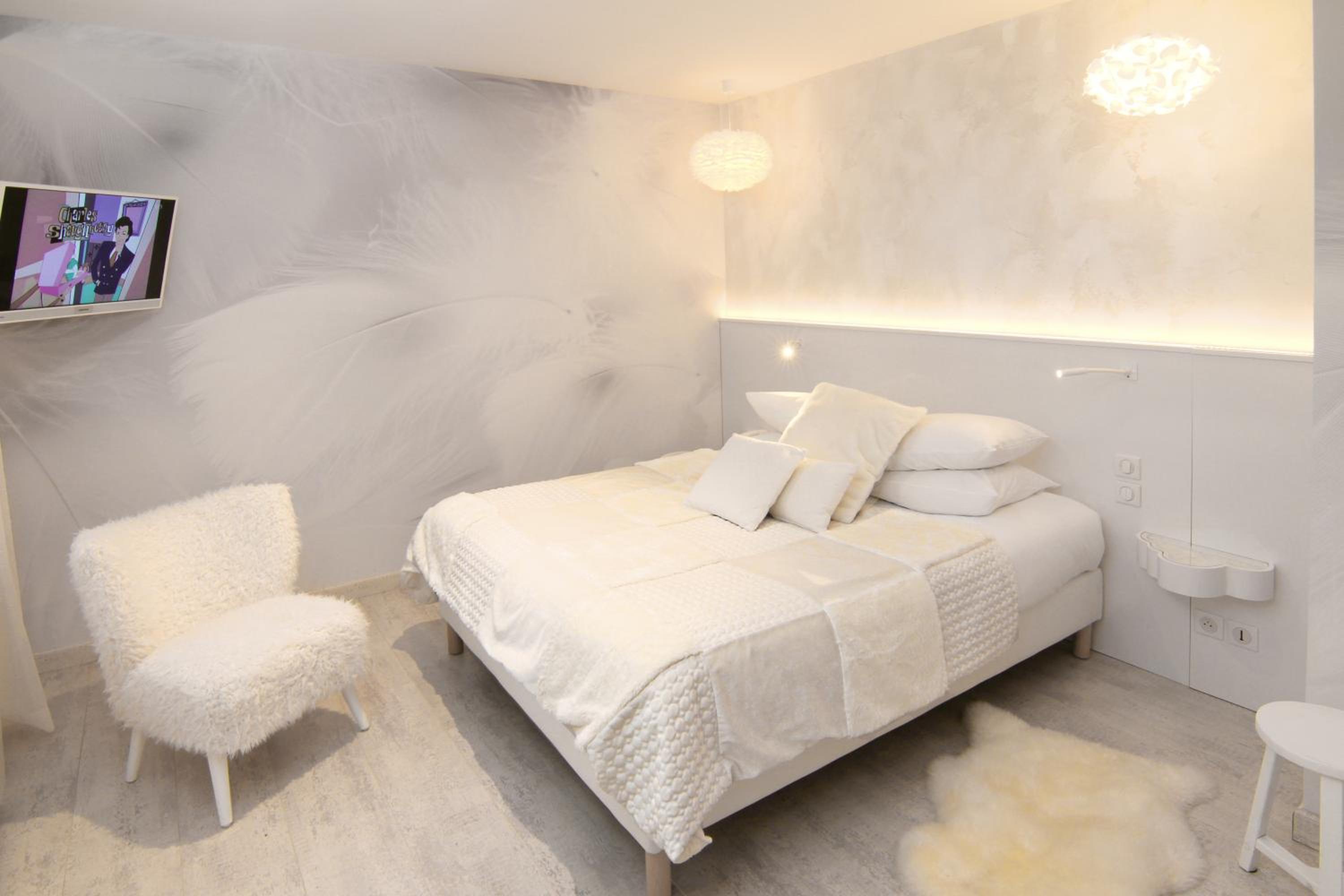 Charm Room with Shower or Balneo Bath - Photo 42