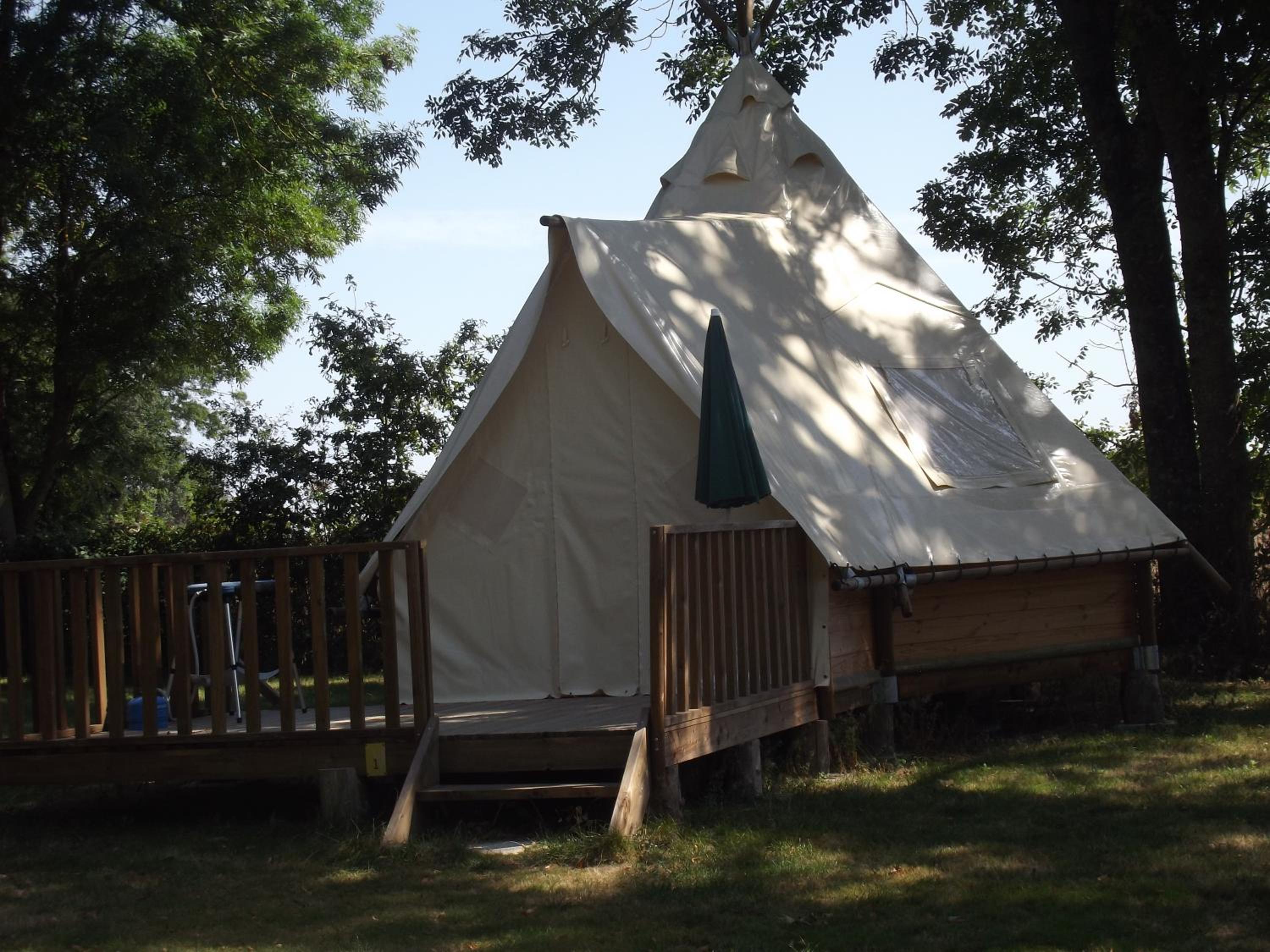 Tent - Photo 16