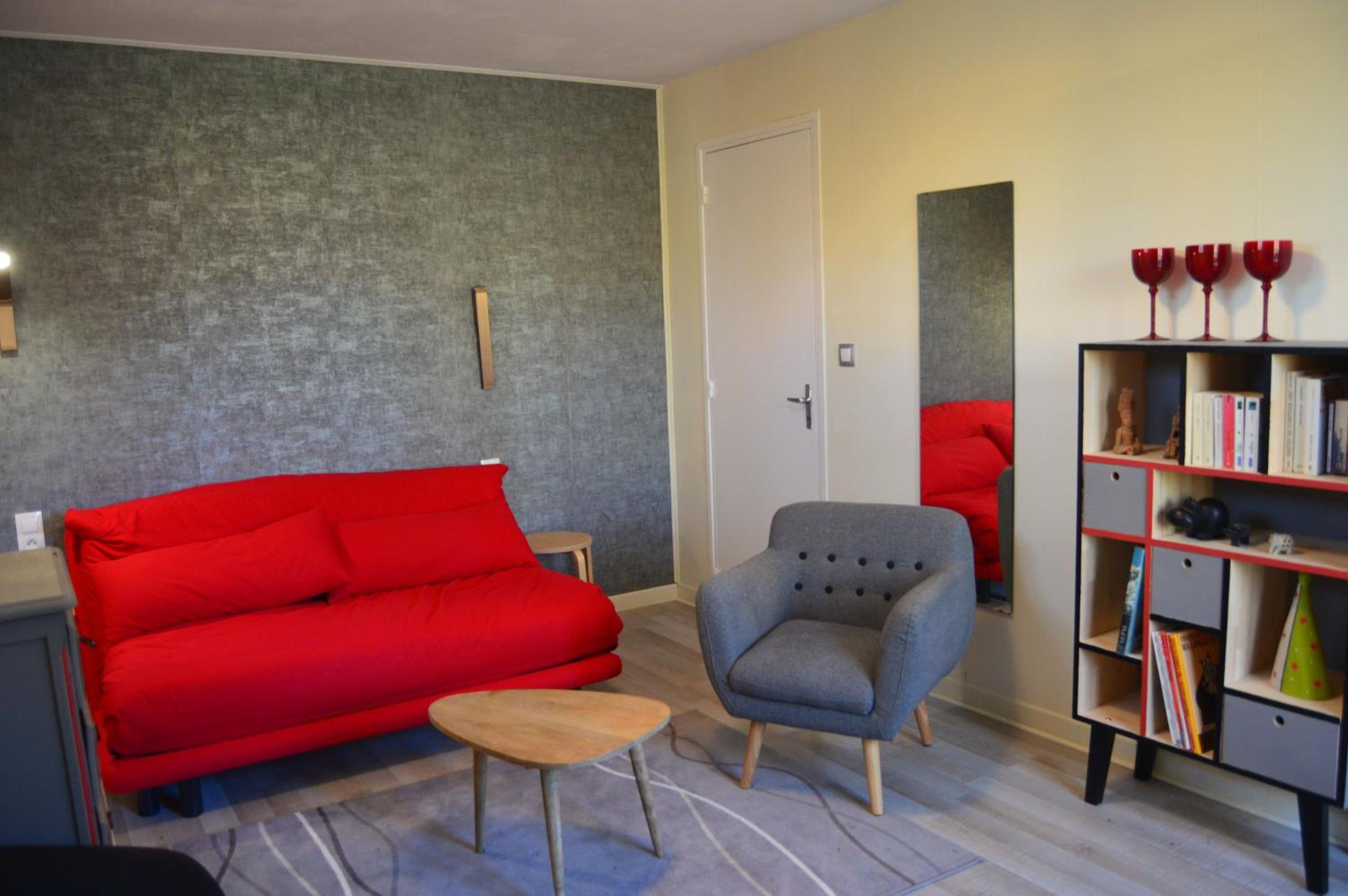 Apartment with Terrace photo 2