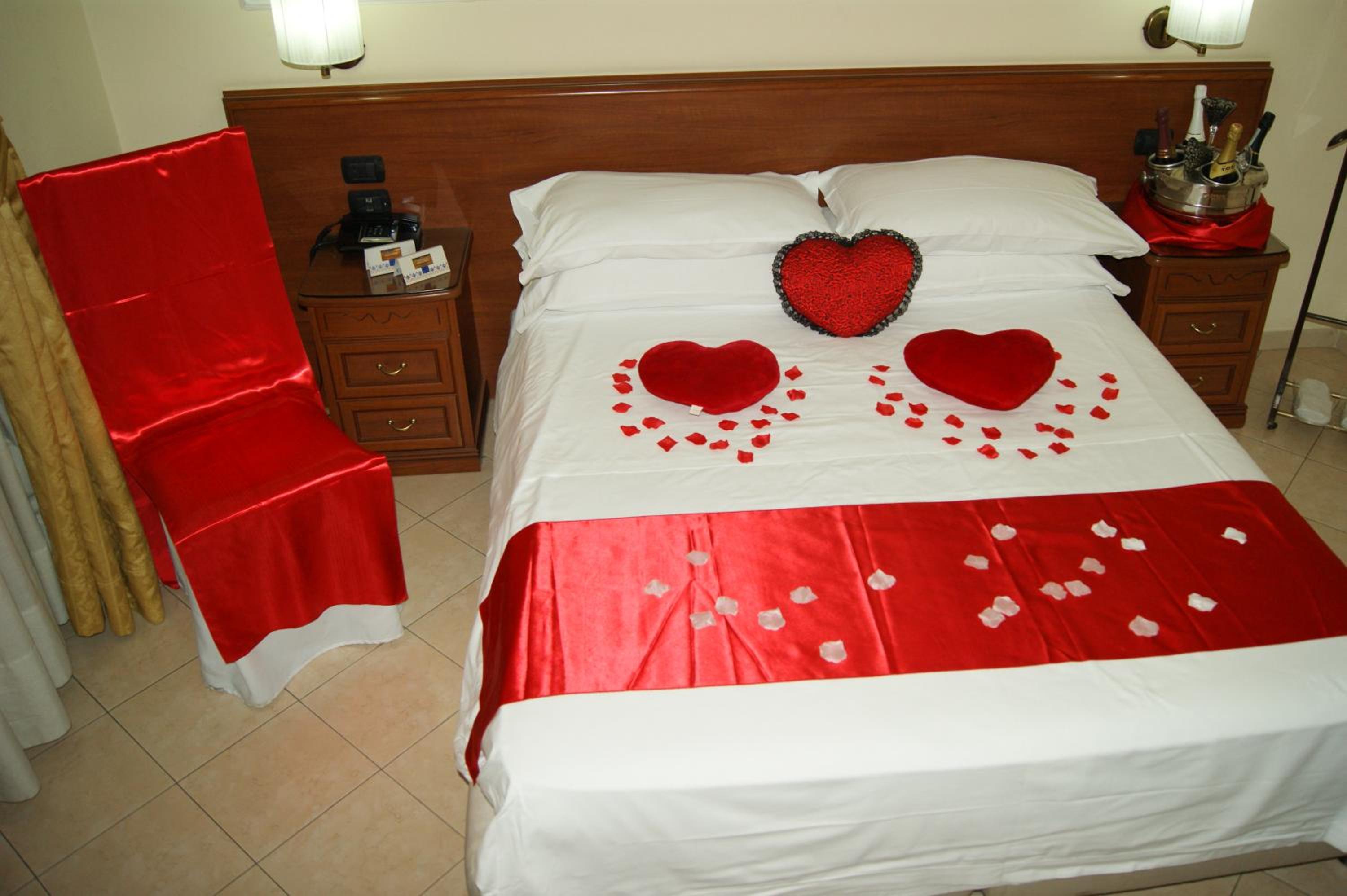 Deluxe Double or Twin Room - Photo 3