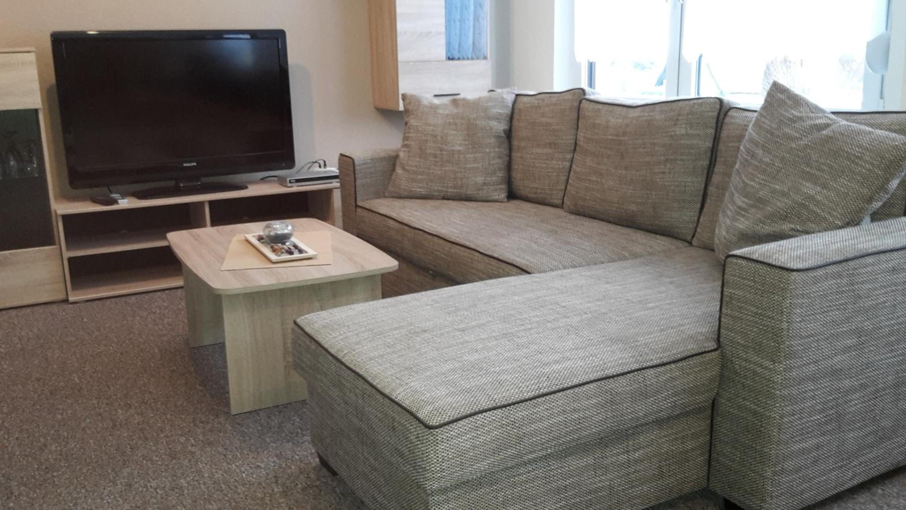 One-Bedroom Suite with small Kitchen - Photo 1