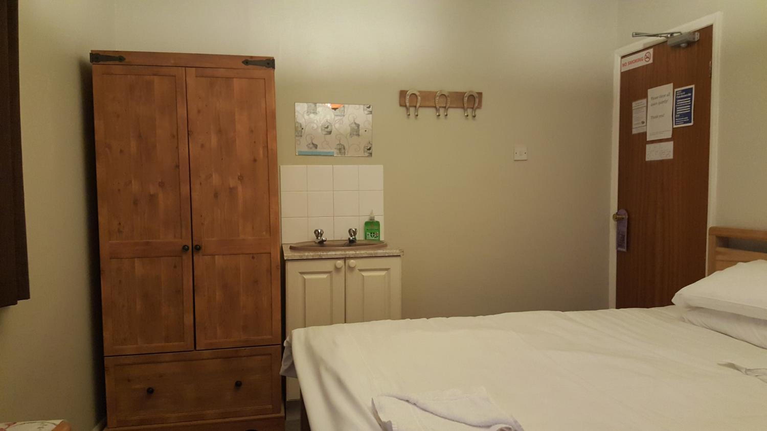 Budget Double or Twin Room - Photo 1