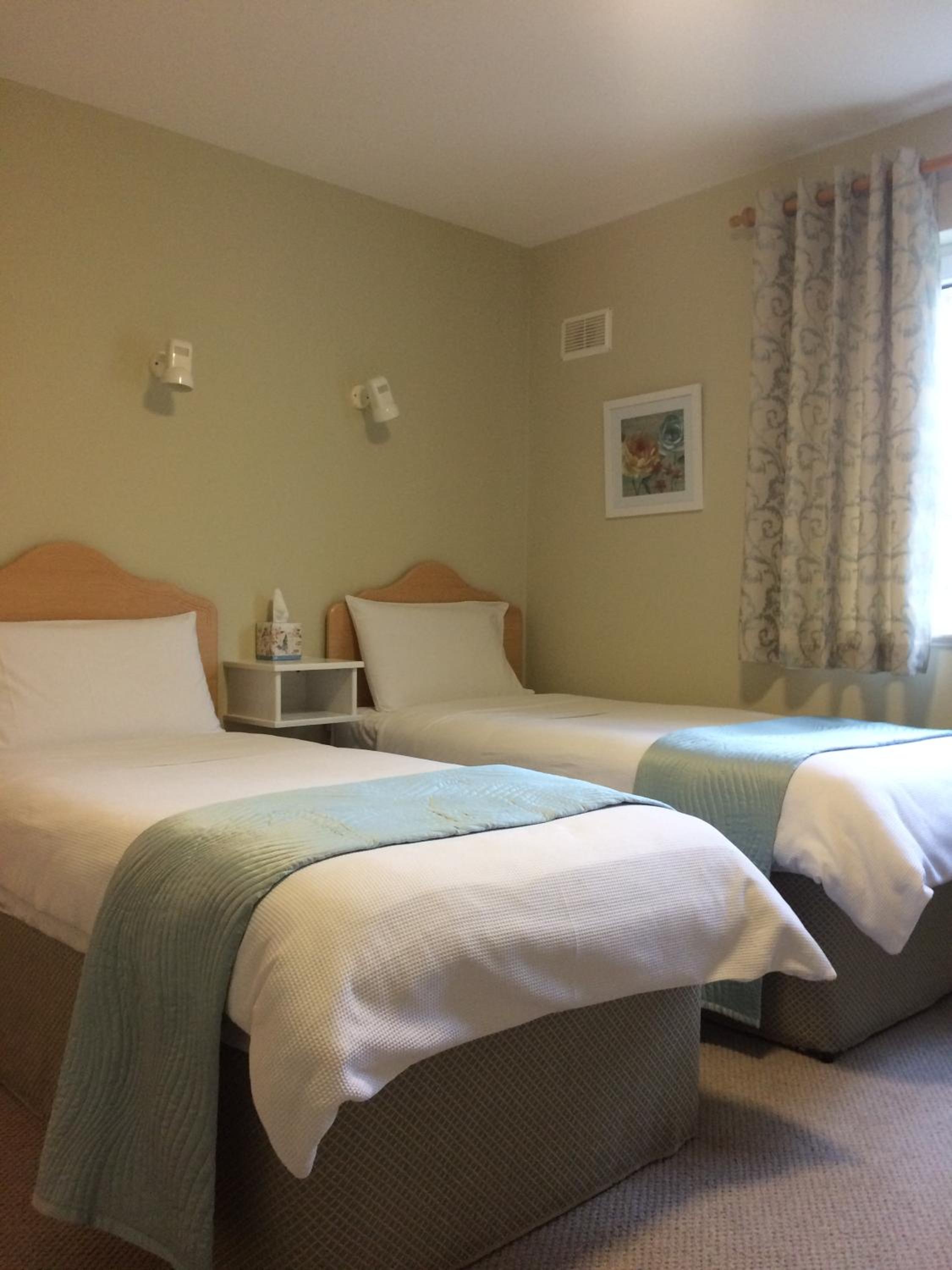 Twin Room with Garden View photo 2