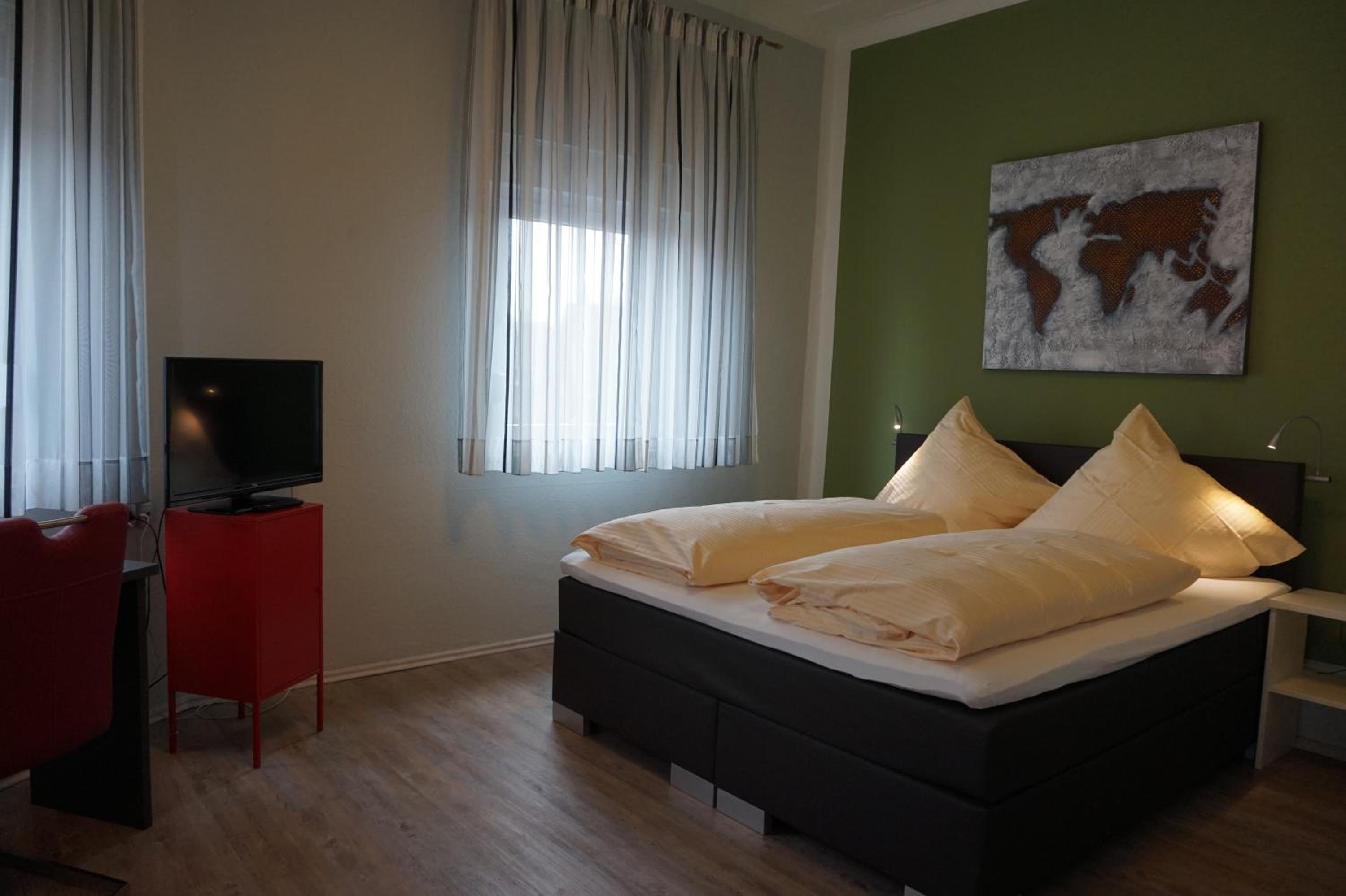 Double Room - Photo 2