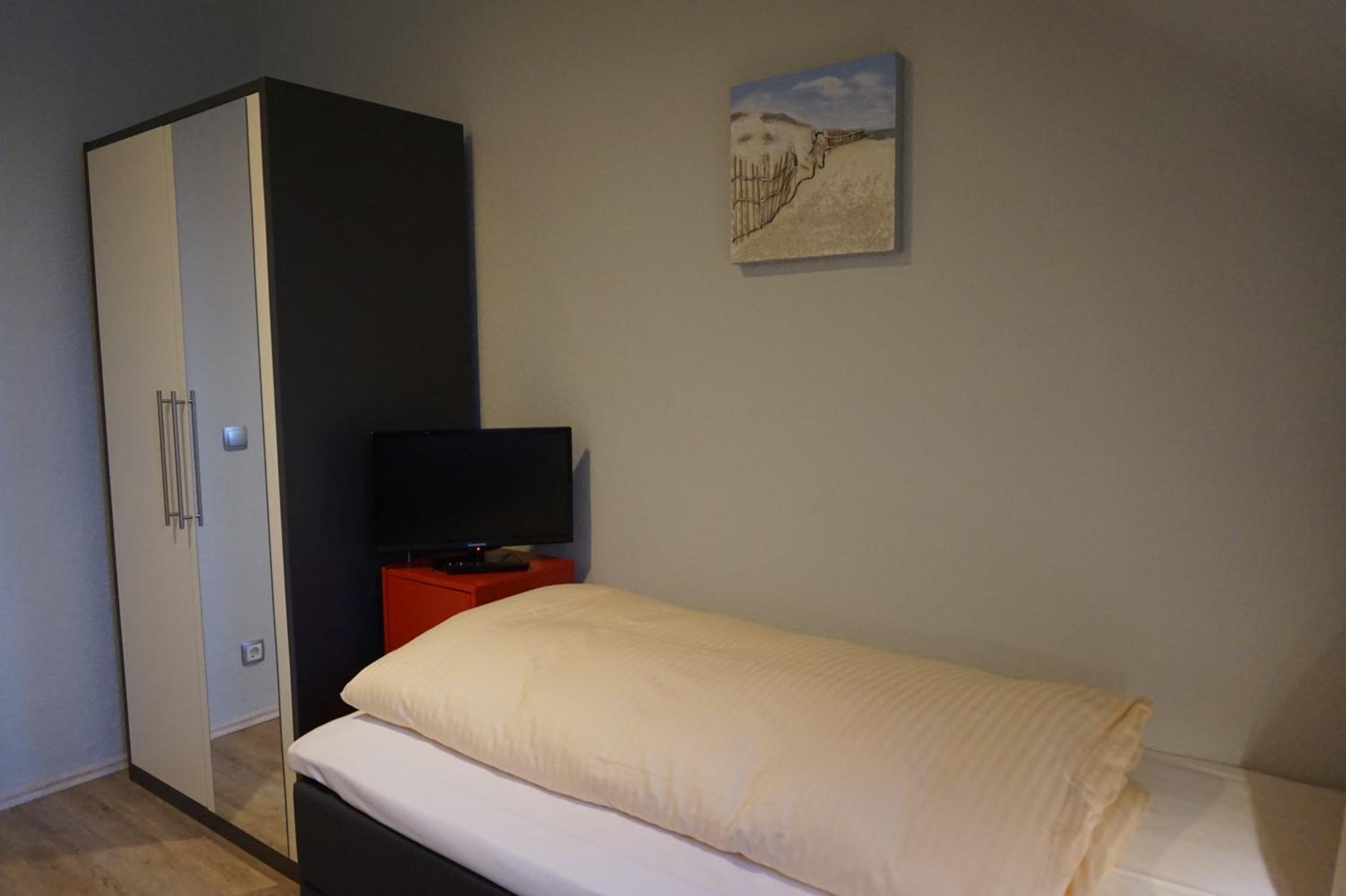 Single Room photo 1