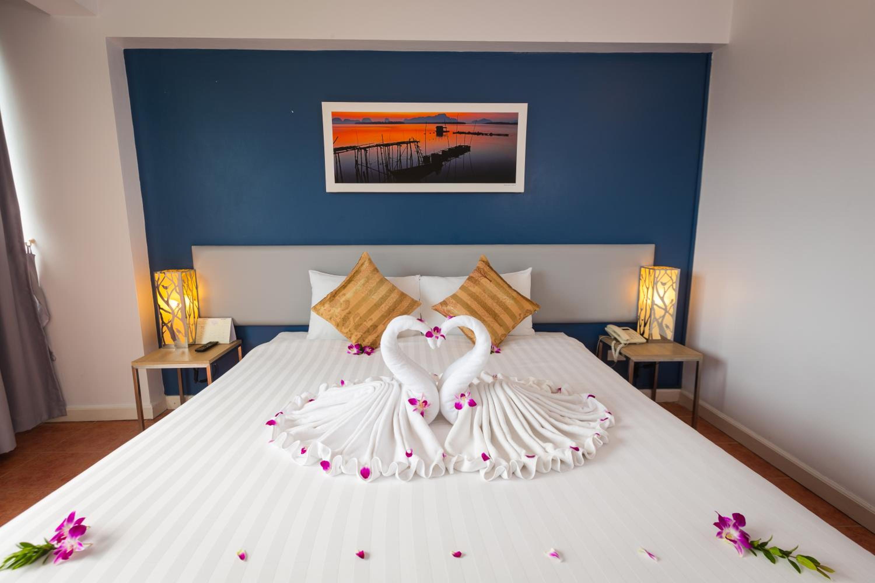 Superior Double or Twin Room - Photo 6