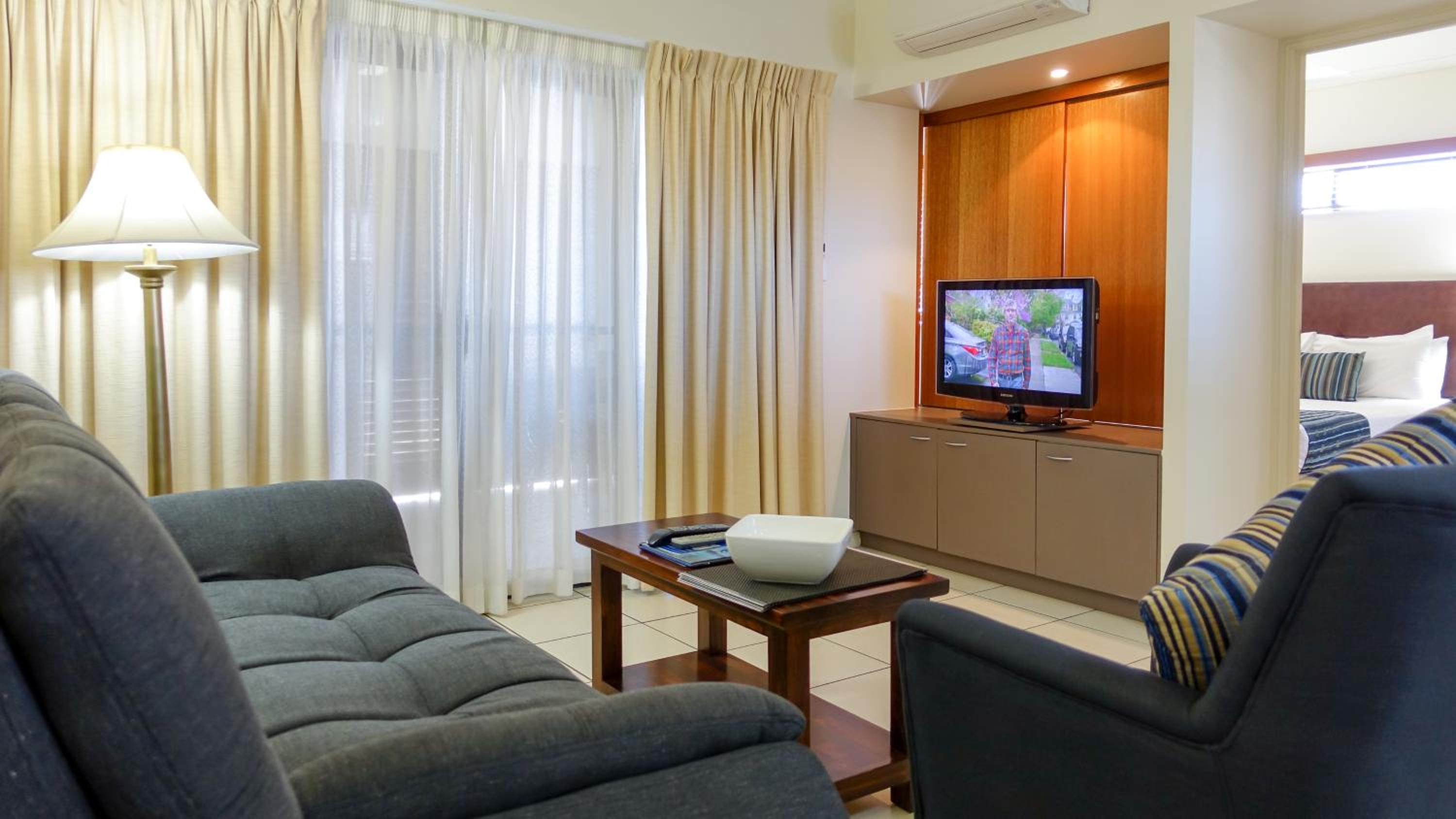 Deluxe Two-Bedroom Apartment - Dual Key