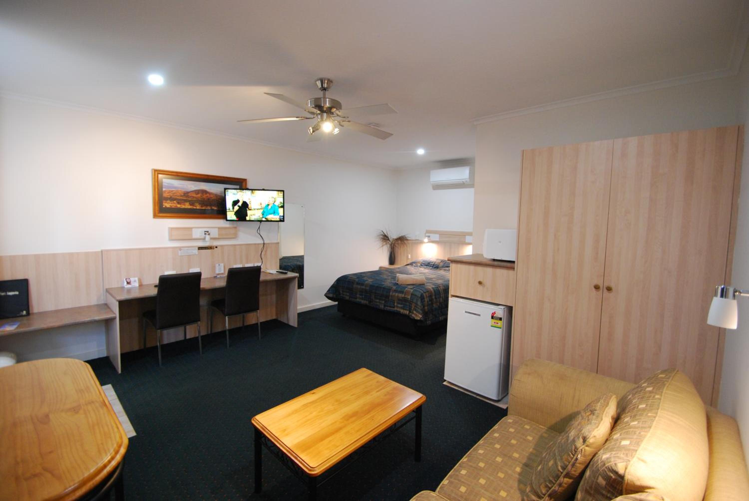 Standard Queen Room - Photo 3