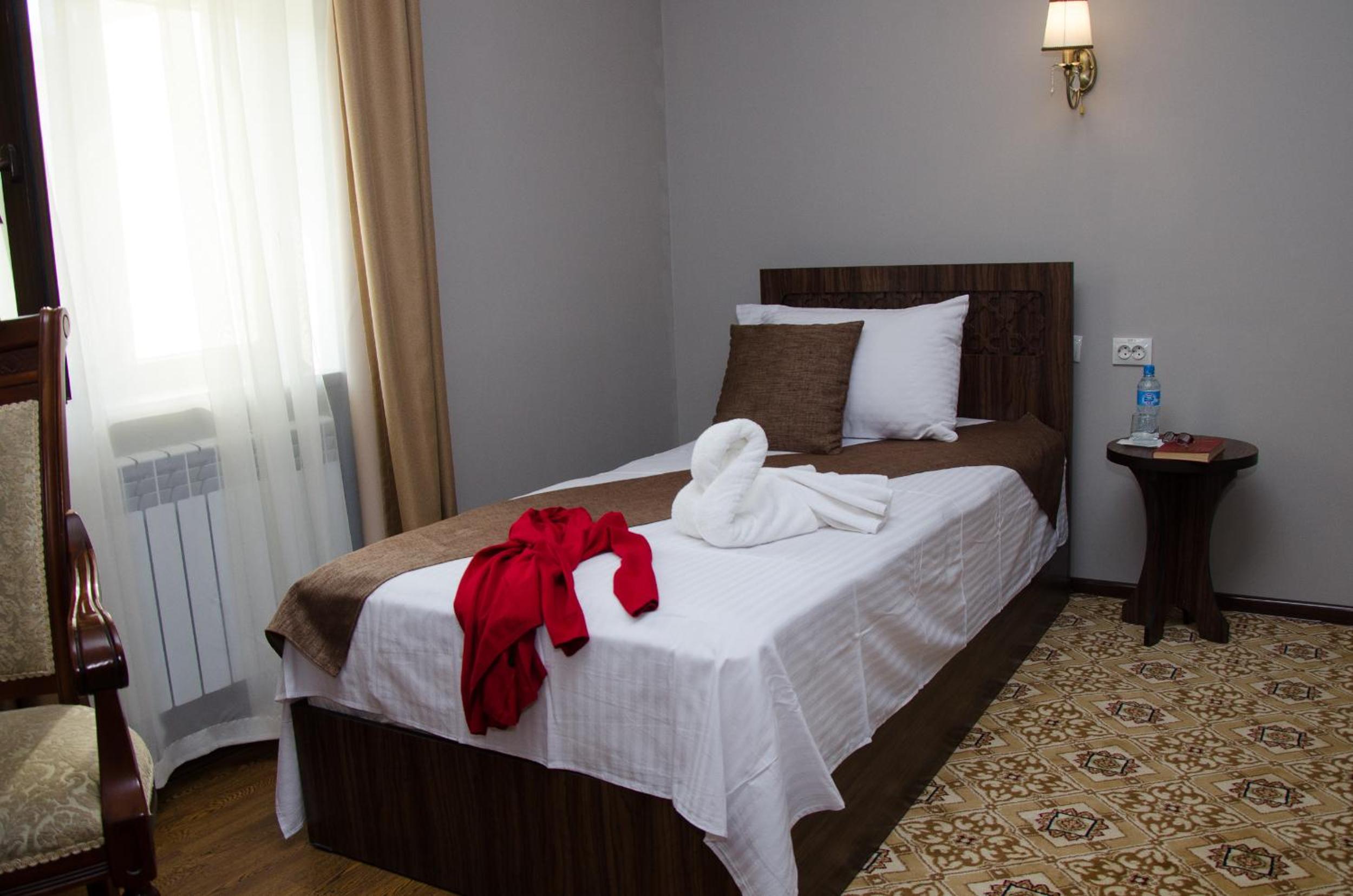 Superior Triple Room photo 2