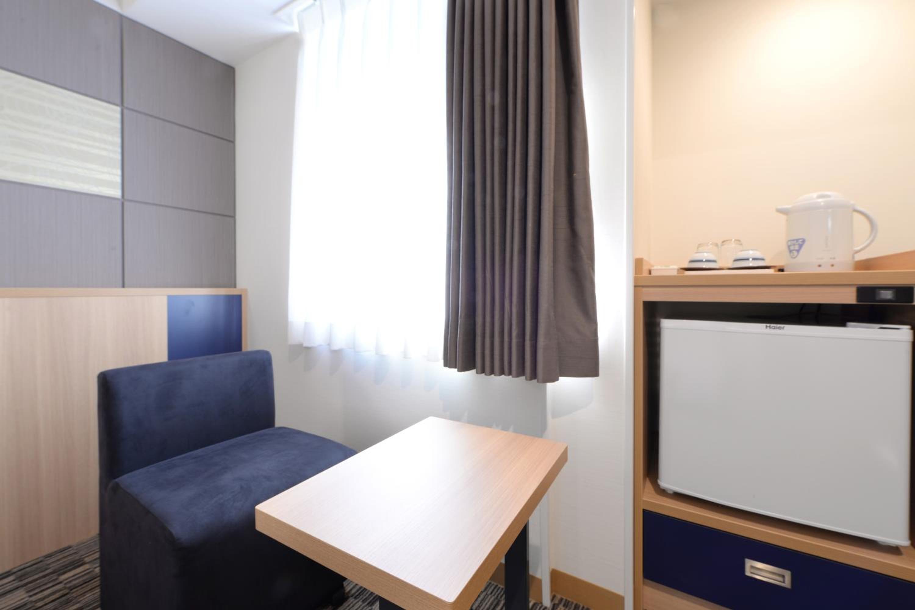 Extra Twin Room - Non-Smoking photo 2