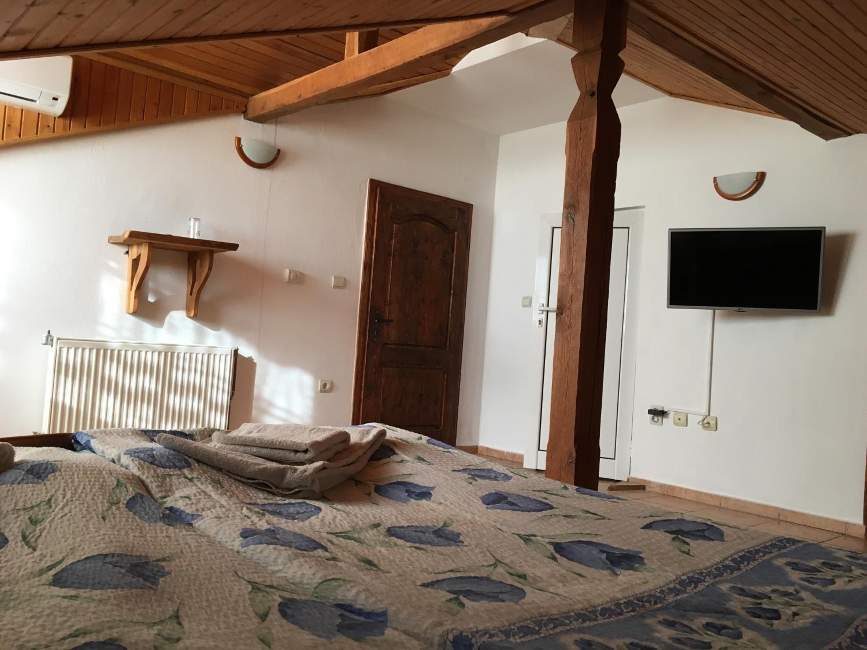 Junior Suite - Photo 11