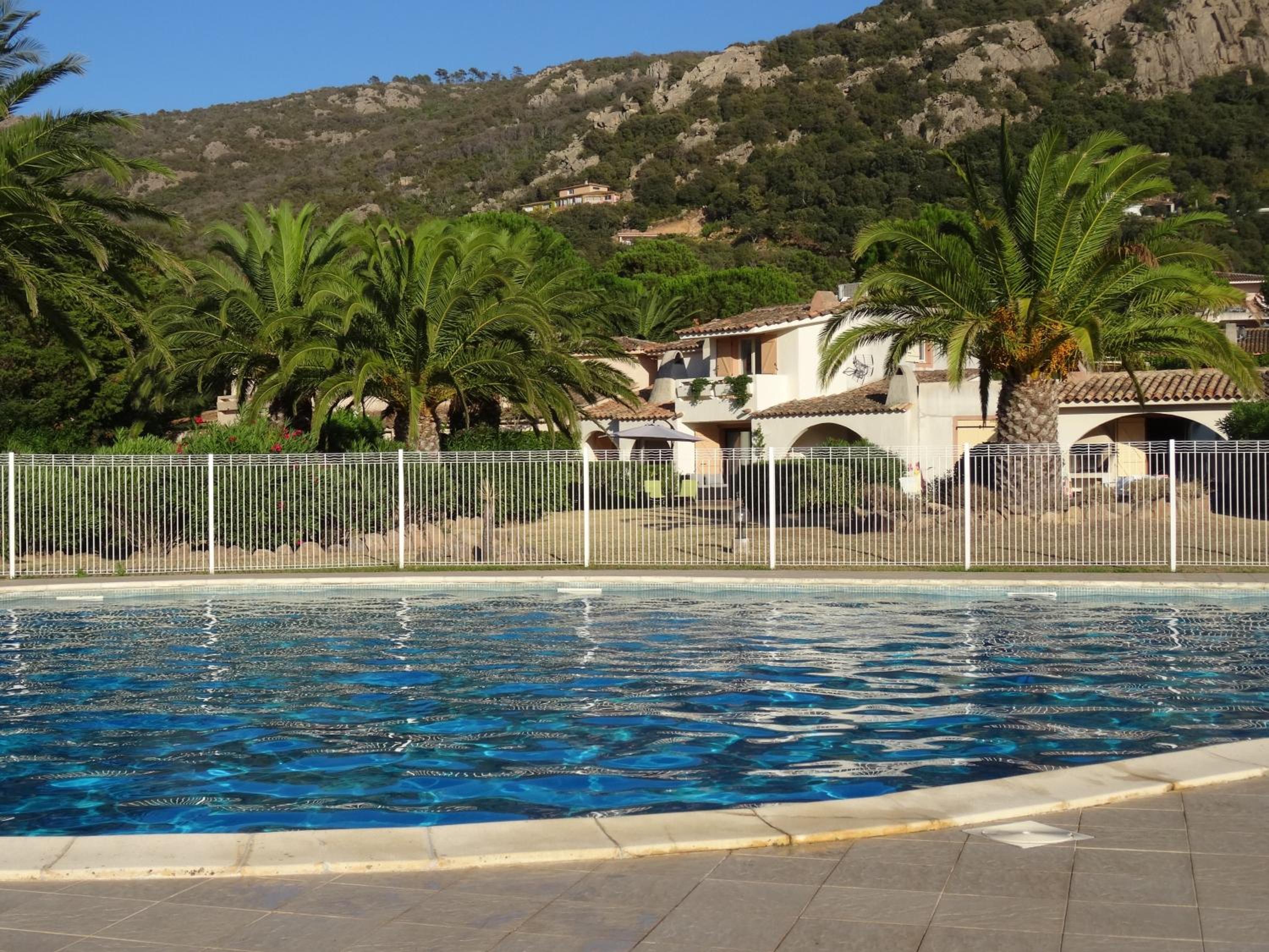 Villa - Beach Front photo 1
