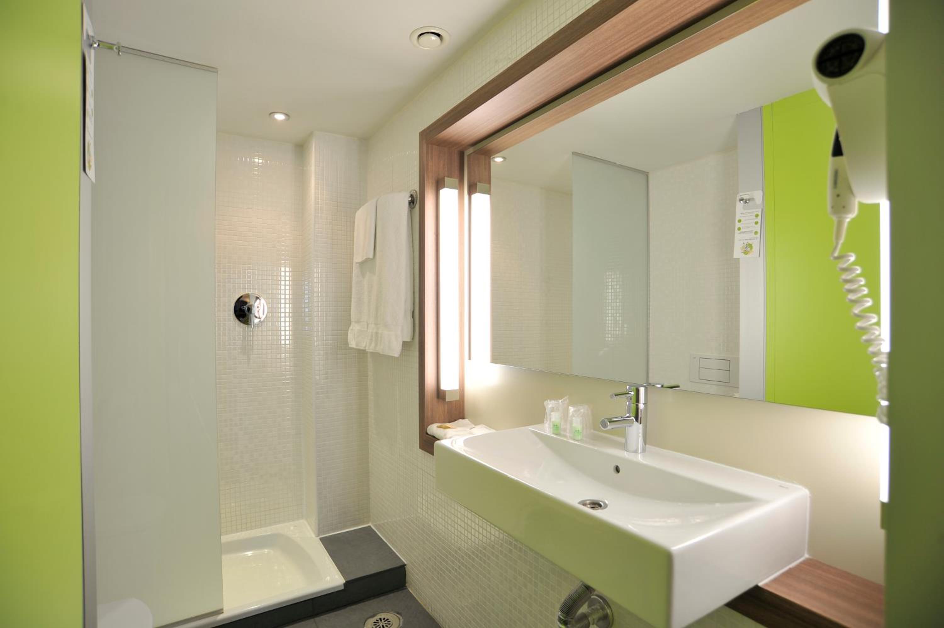 Double Room - Photo 2