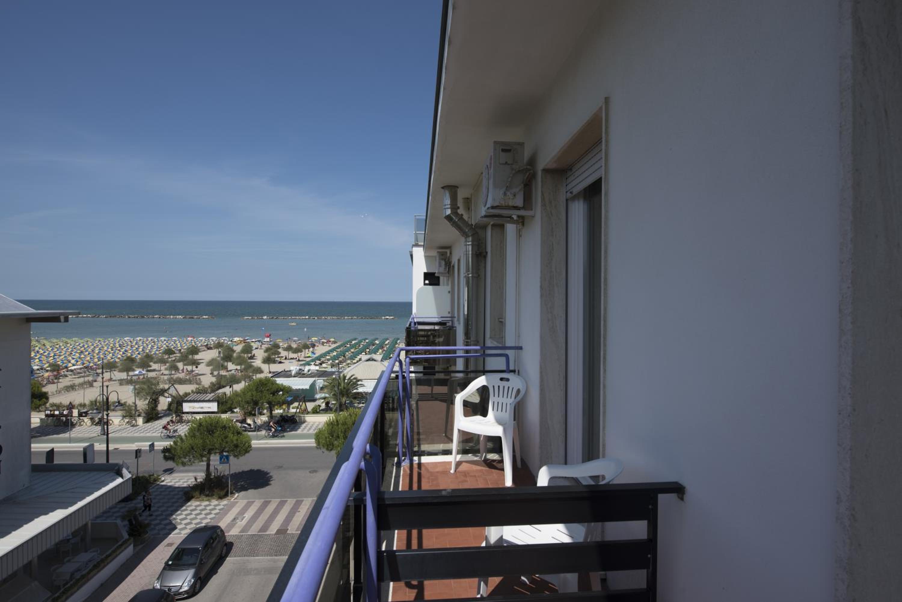 Superior Double Room - Photo 2