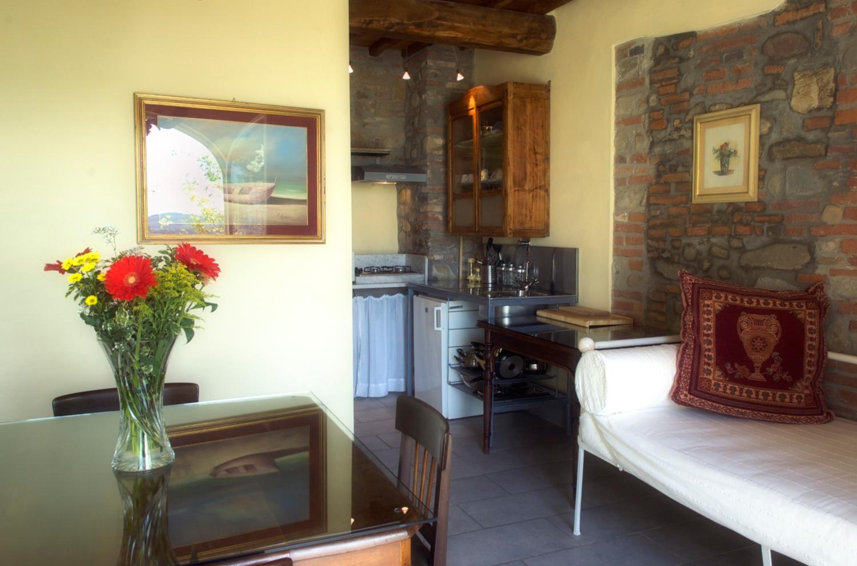 Two-Bedroom Apartment (4 Adults) photo 2