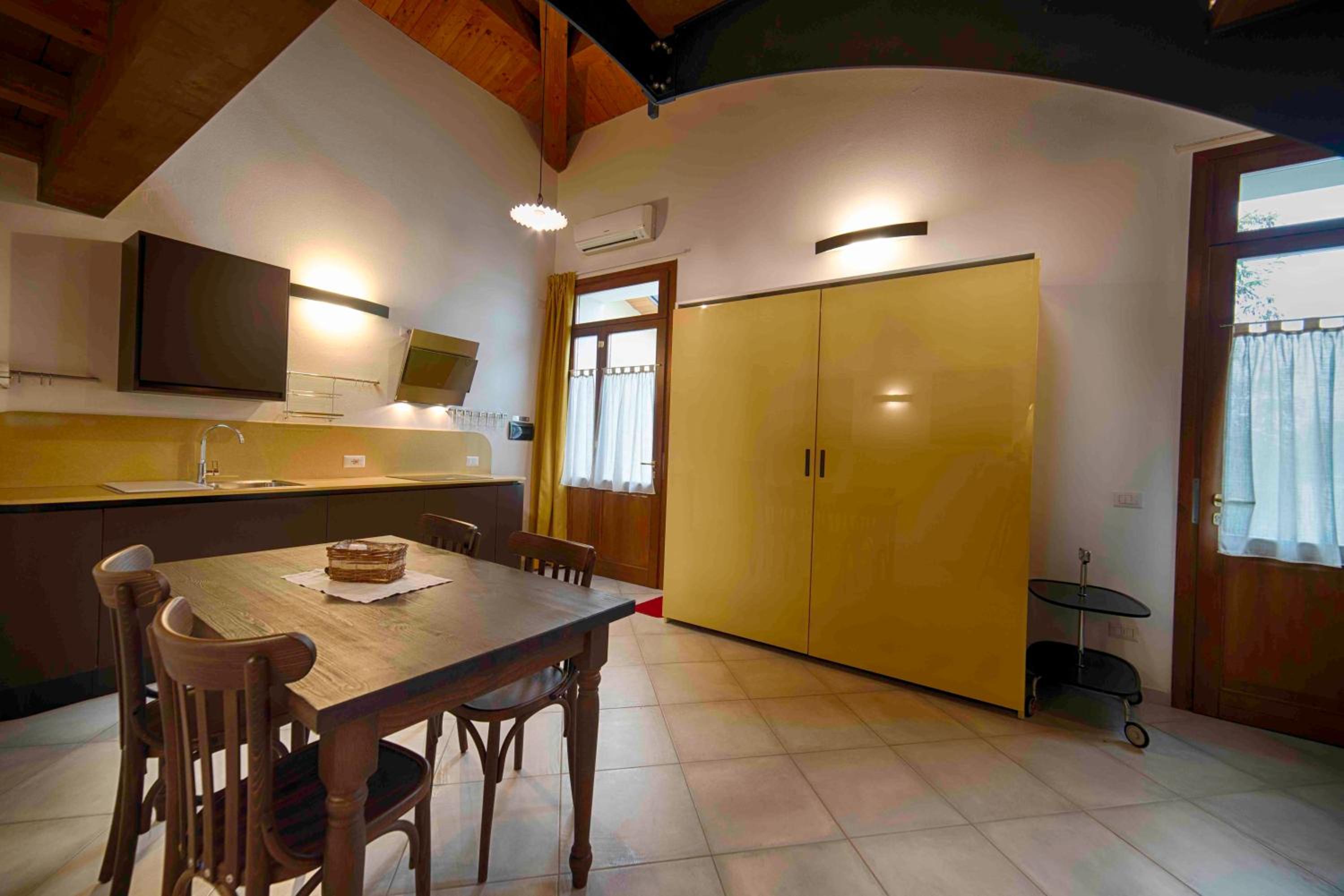 Suite with Terrace - Photo 3