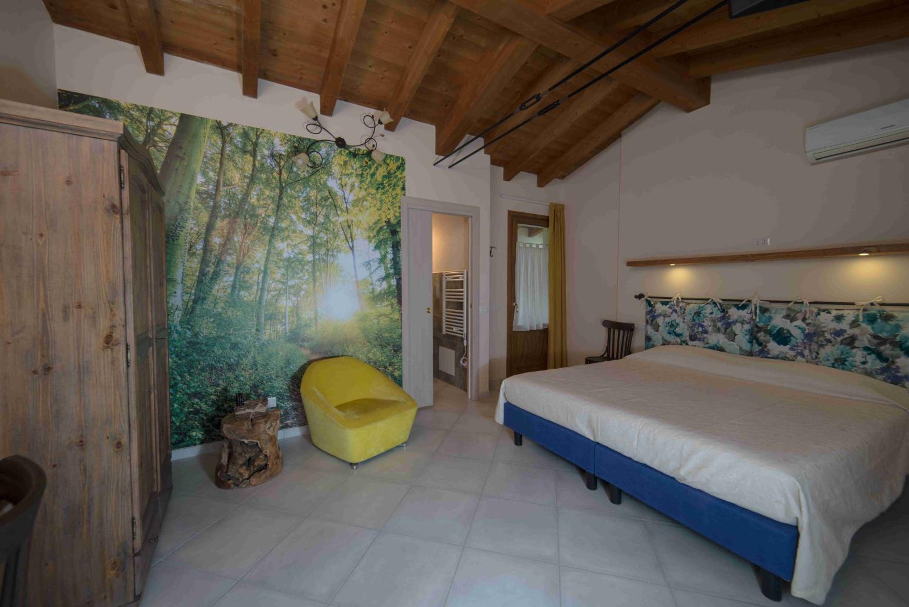 Double or Twin Room with Private Bathroom - Photo 1