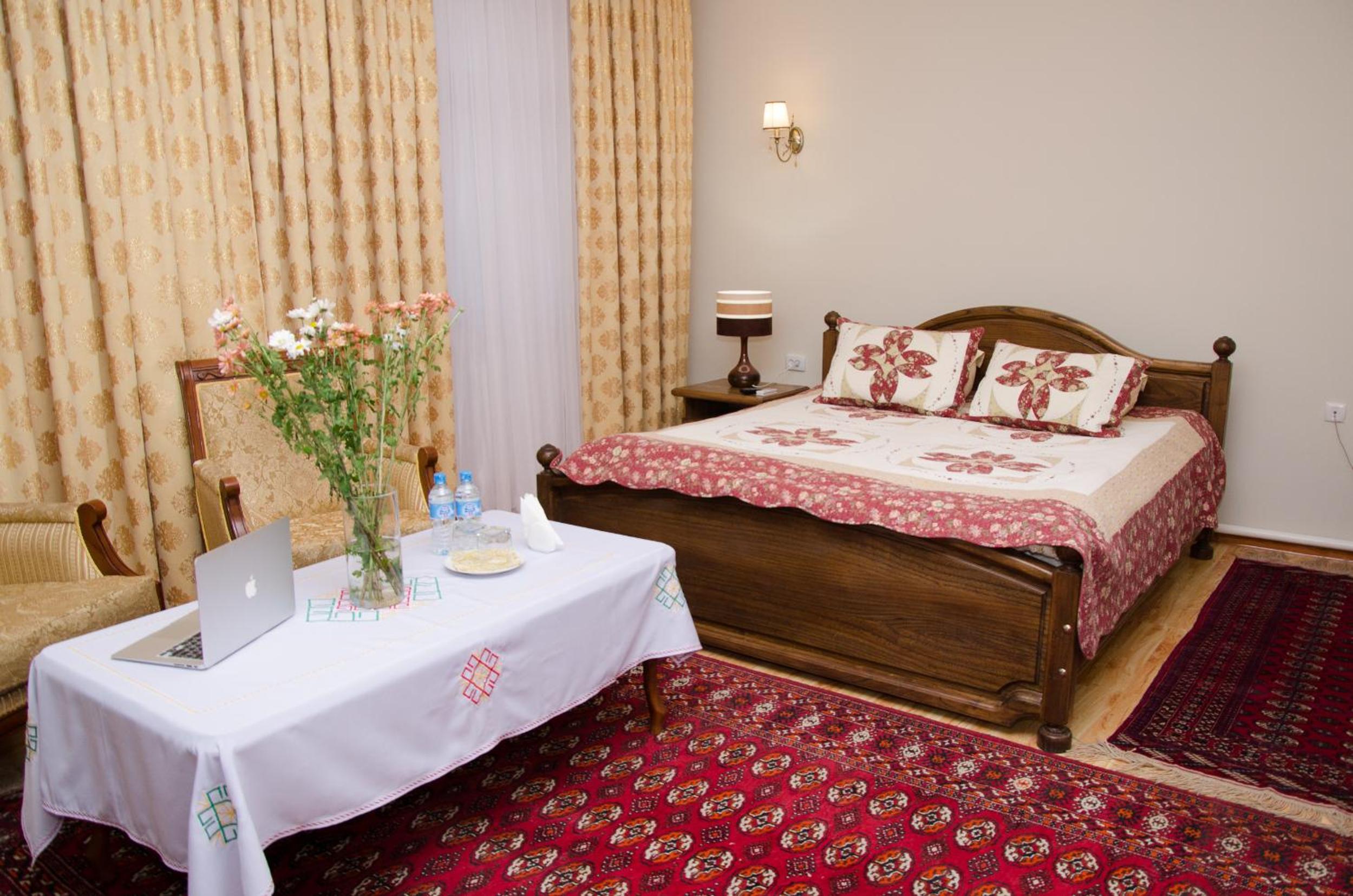 Superior King Room photo 2