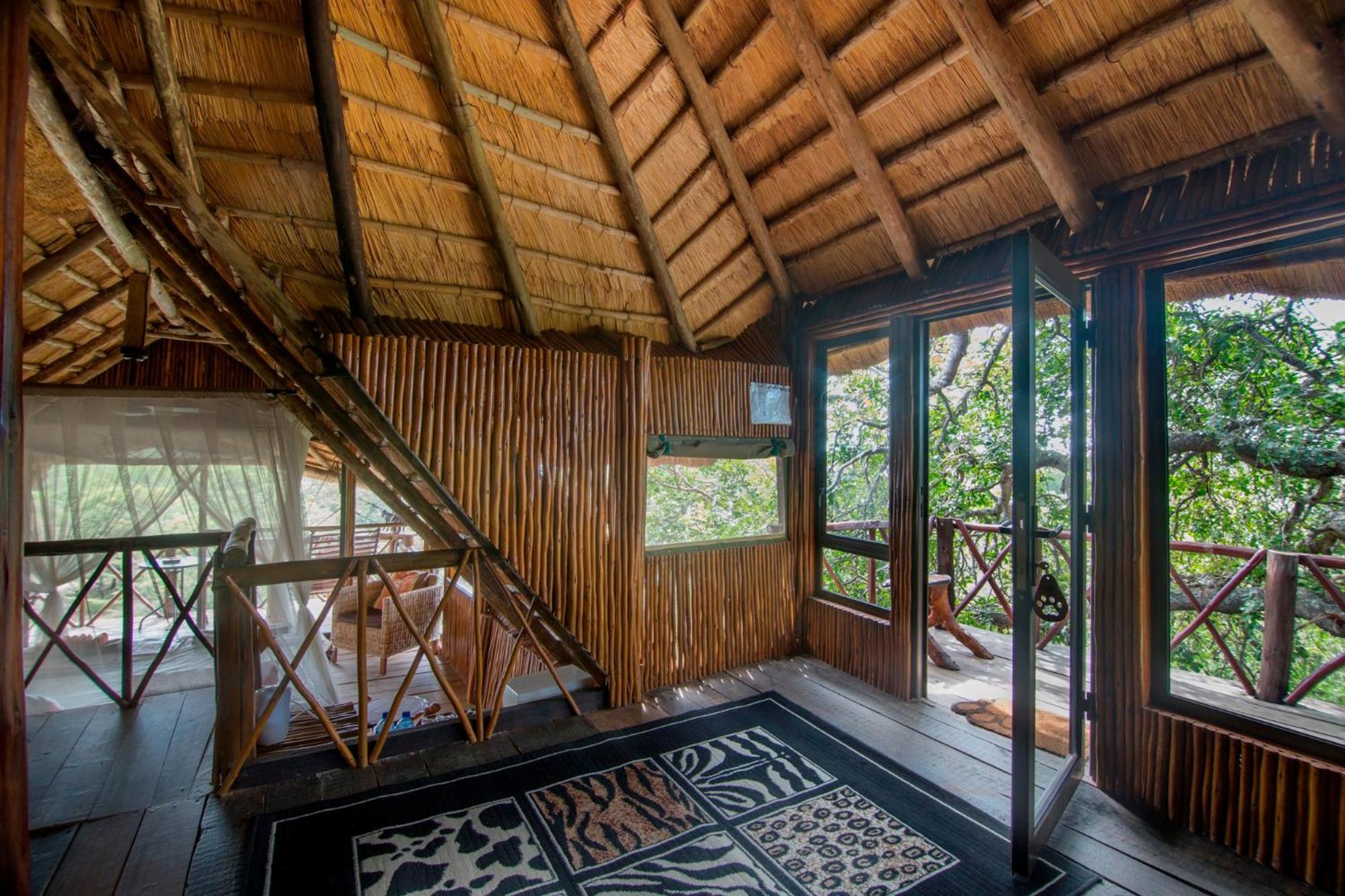 Queen Room with Balcony