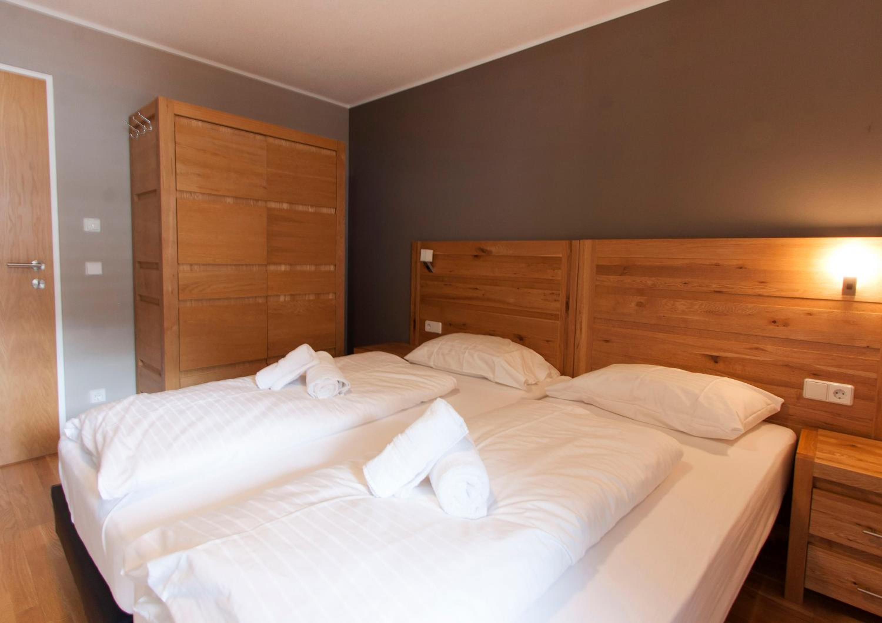 Three-Bedroom Premium Apartment with Balcony photo 2