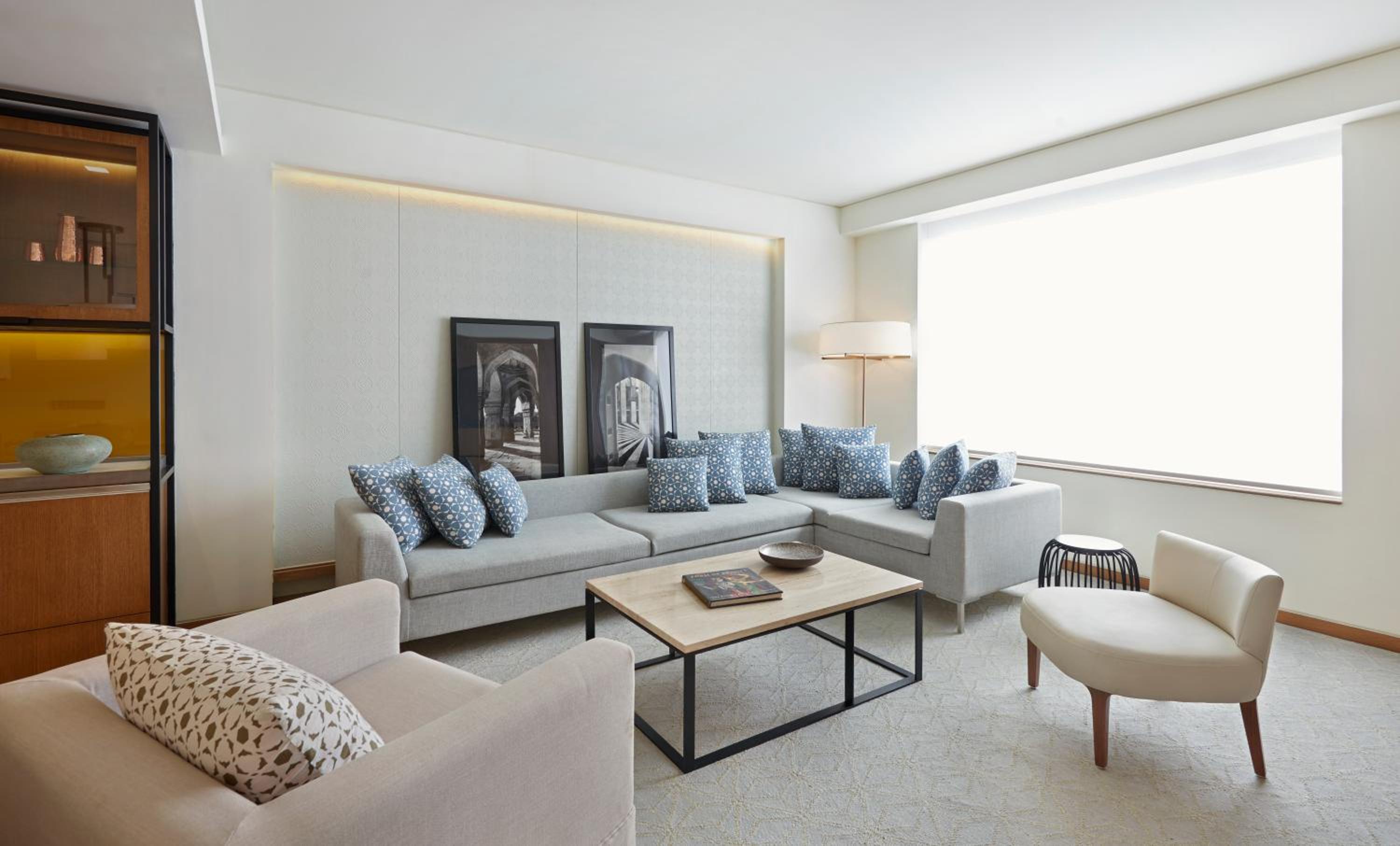 Suite with View - Photo 1