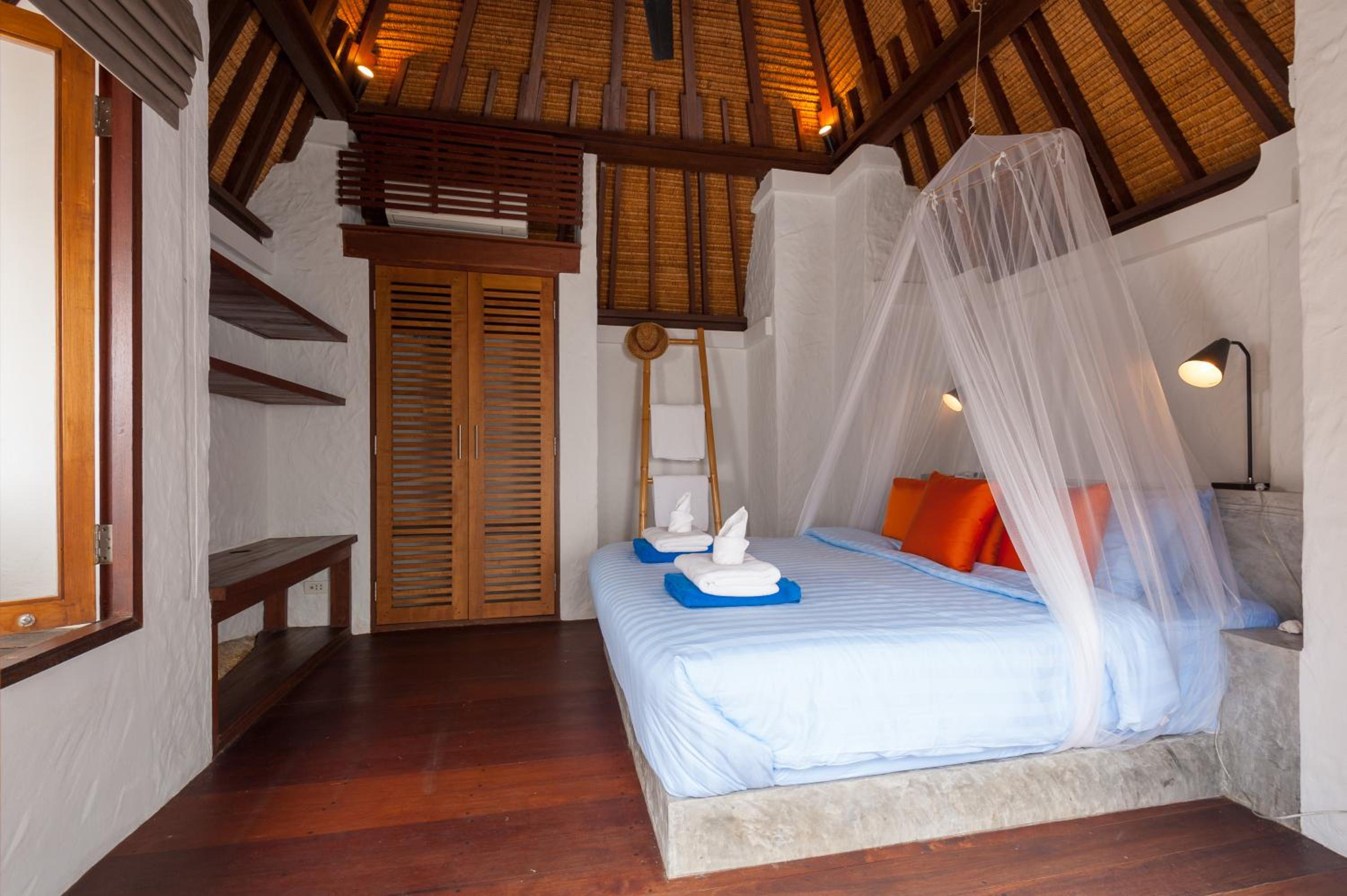 C18 Two-Bedroom Villa with Private Pool