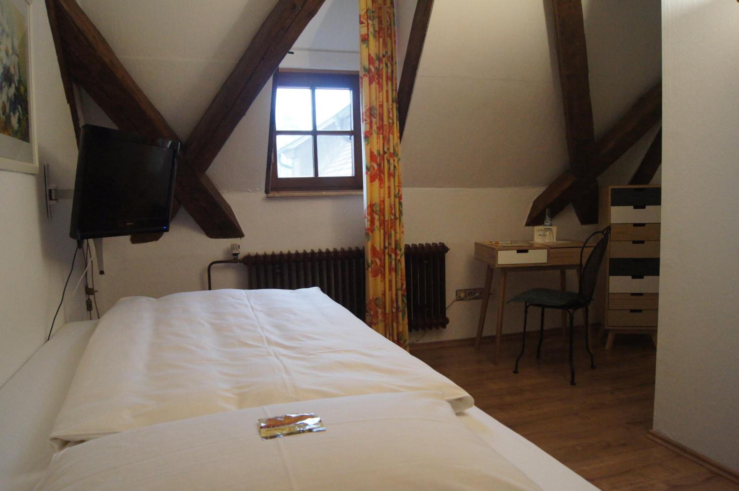 Single Room photo 2
