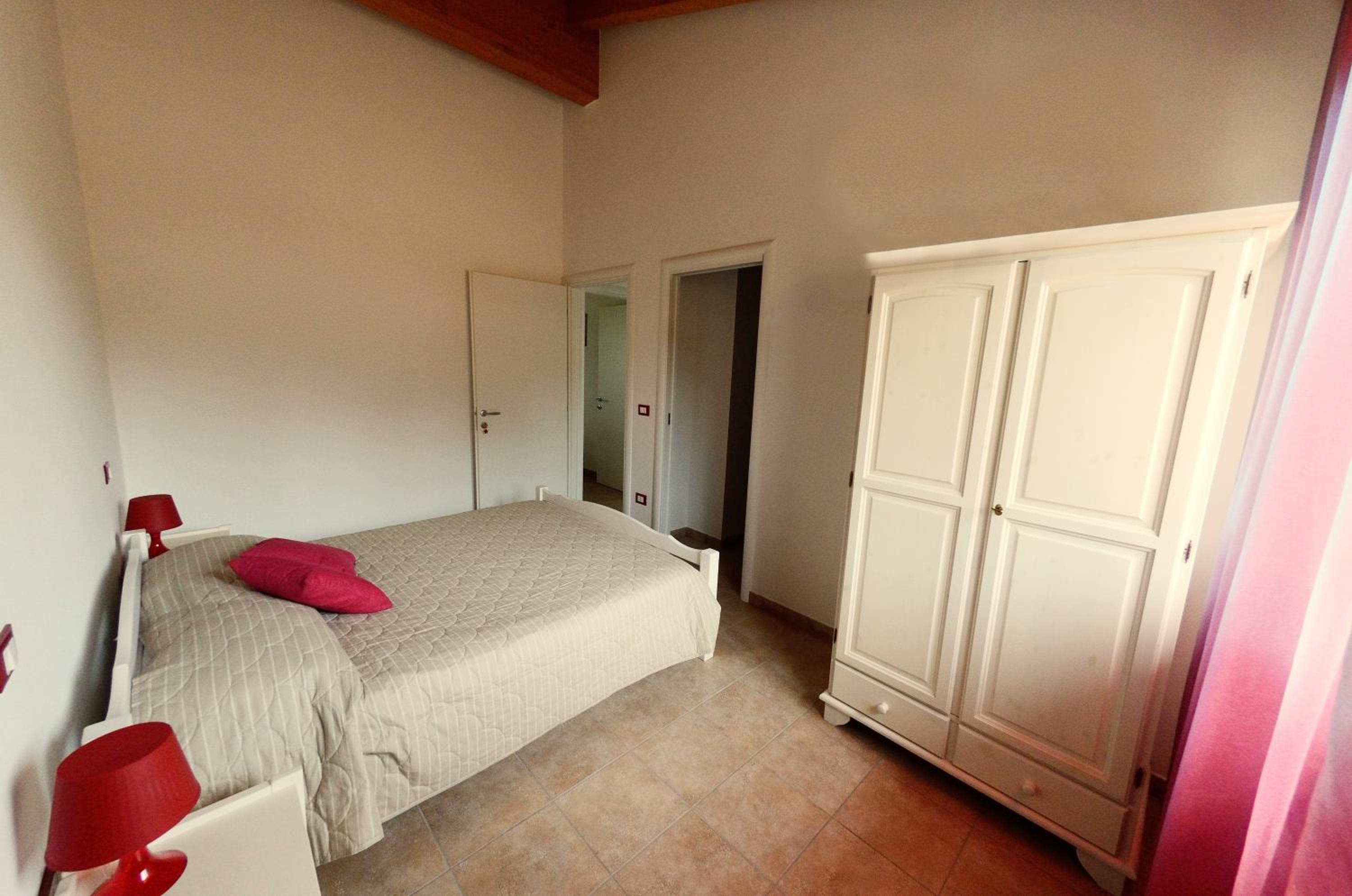 Double Room with Extra Bed - Photo 7
