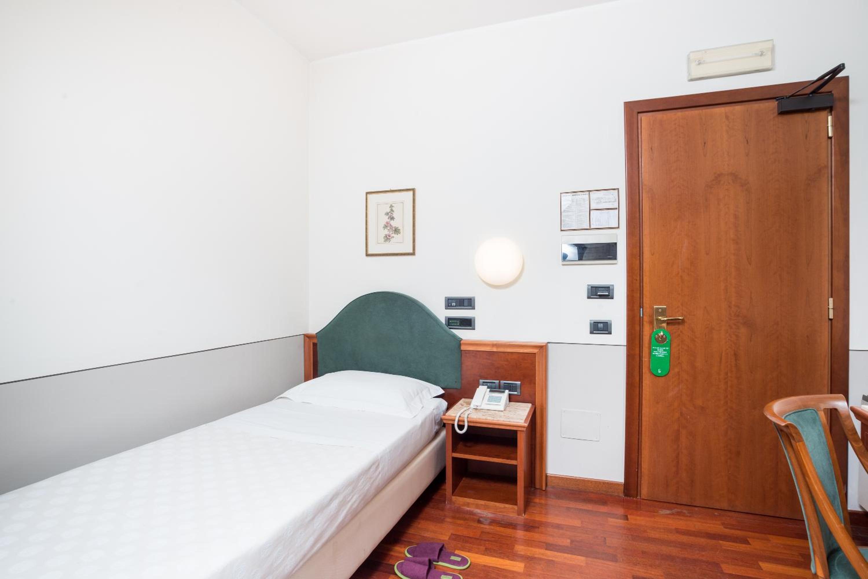 Single Room