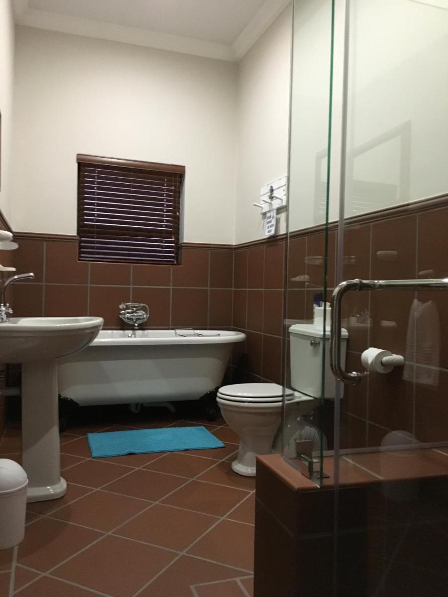 Comfort Suite photo 1