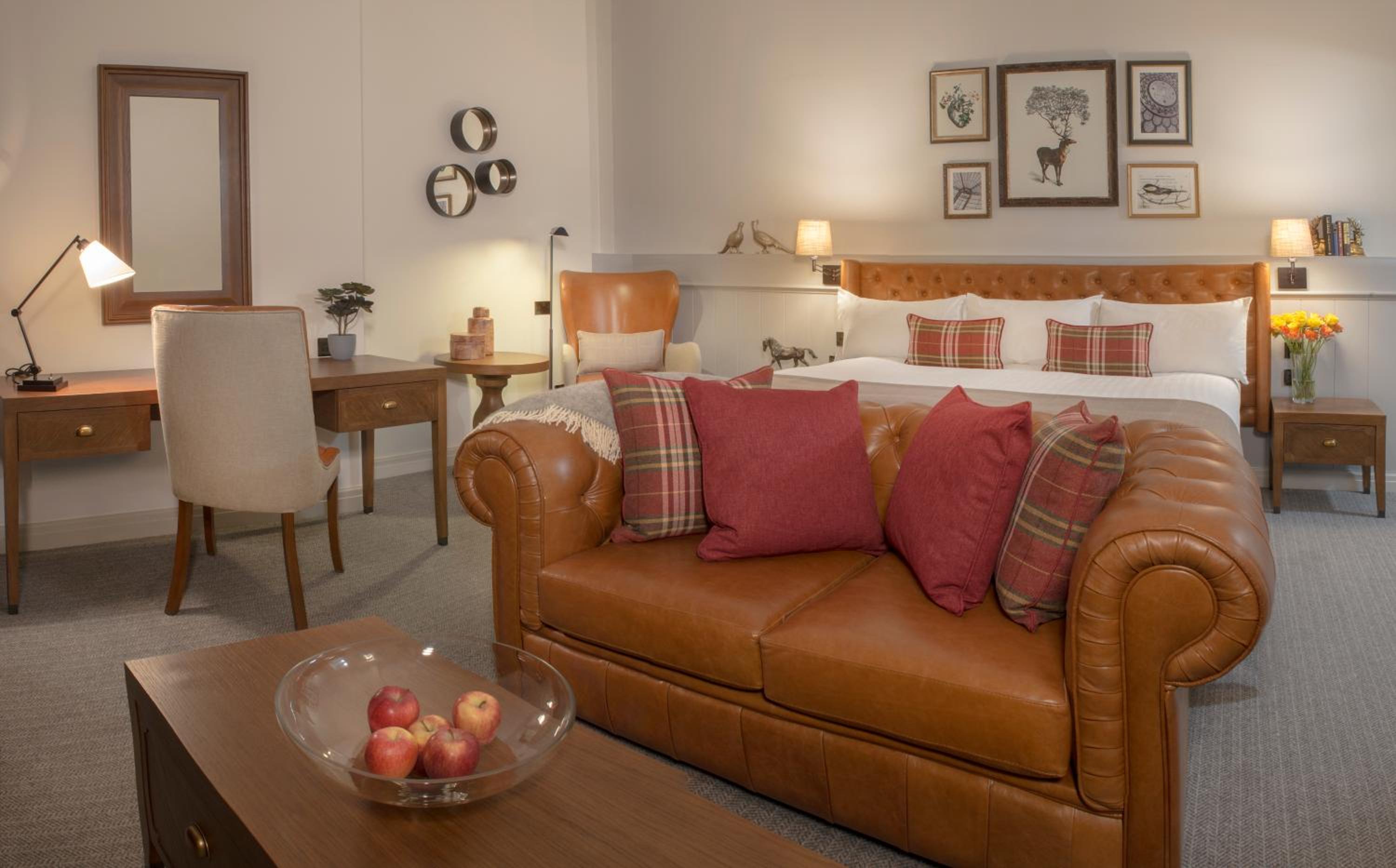 Deluxe Junior Suite photo 3