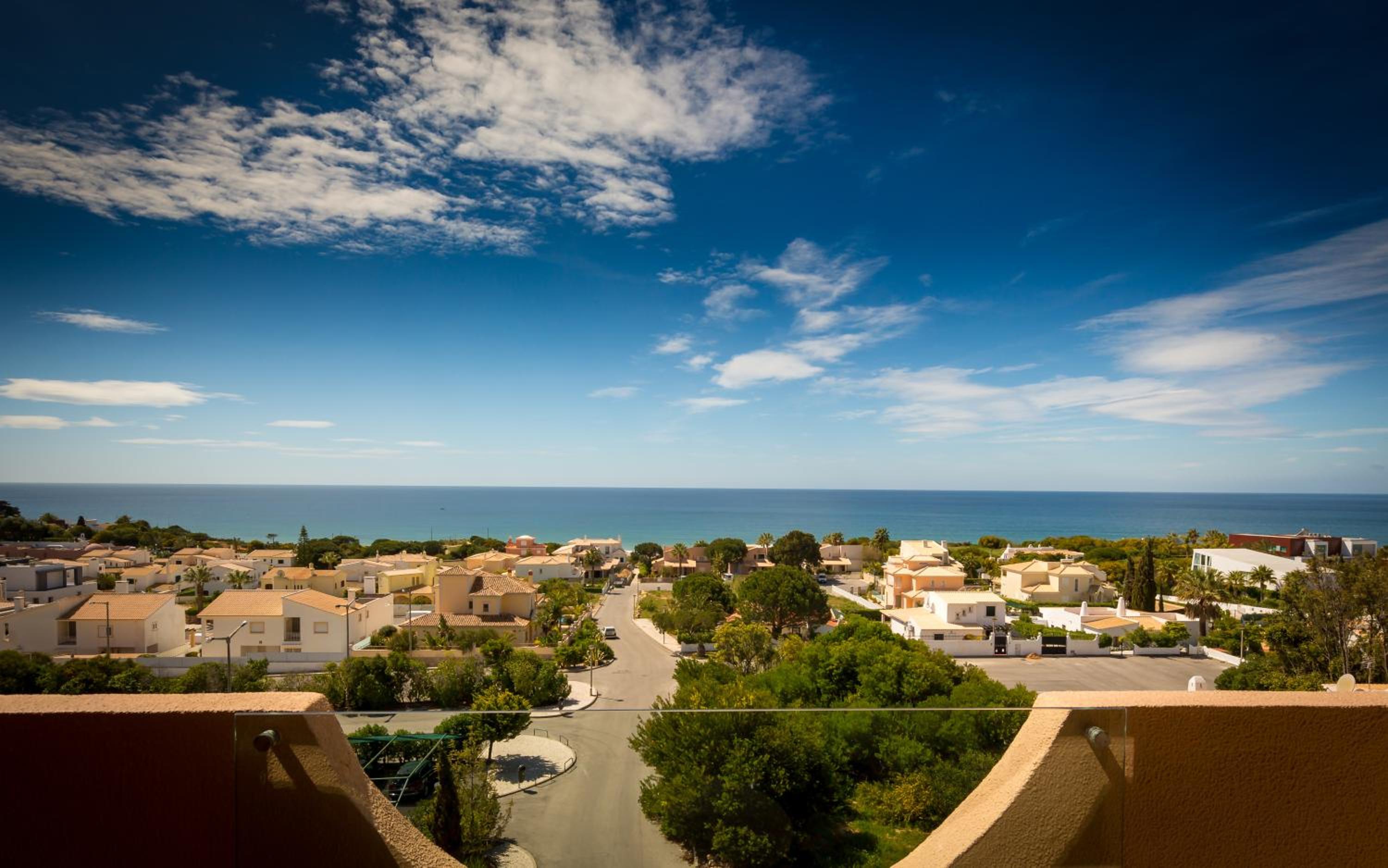 Twin Room with Sea View - Photo 2