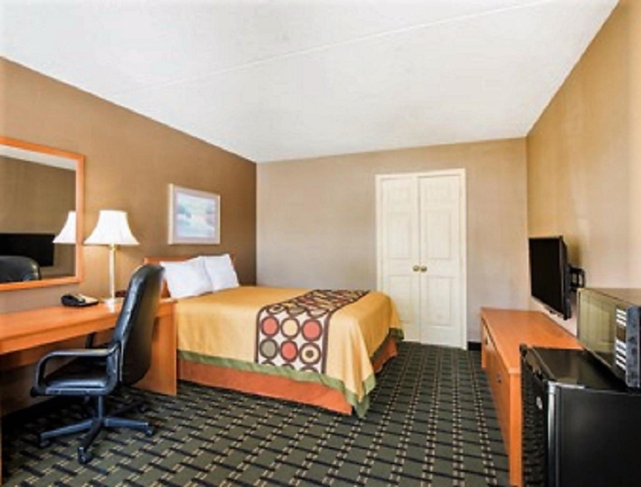 Double Room - Disability Access - Smoking