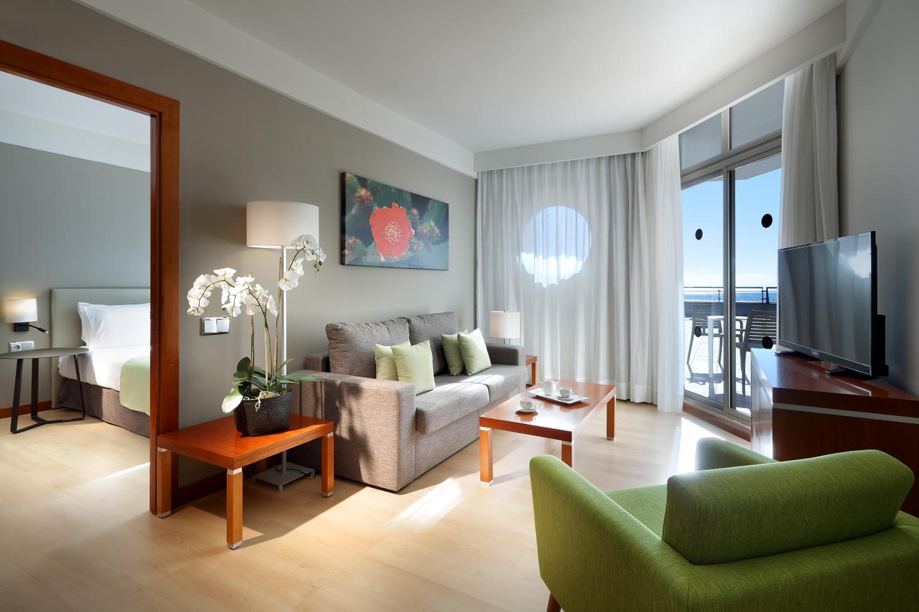 Suite with Sea View