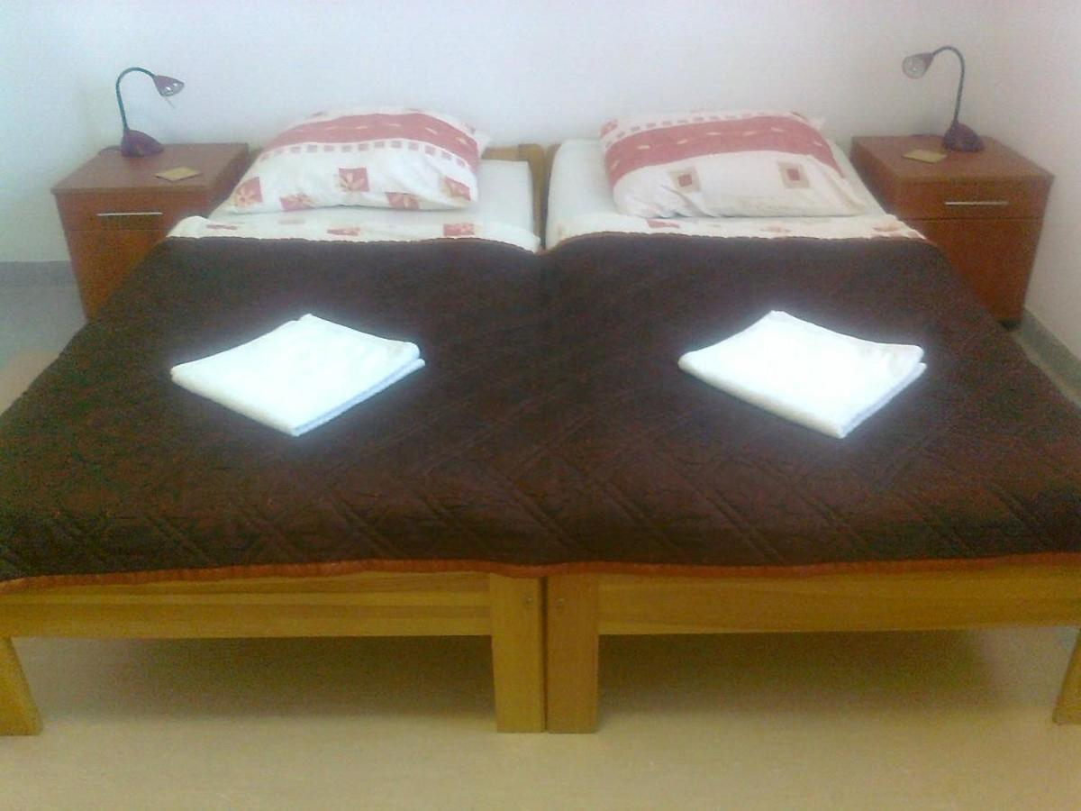 Quadruple Room with Private External Bathroom - Photo 1