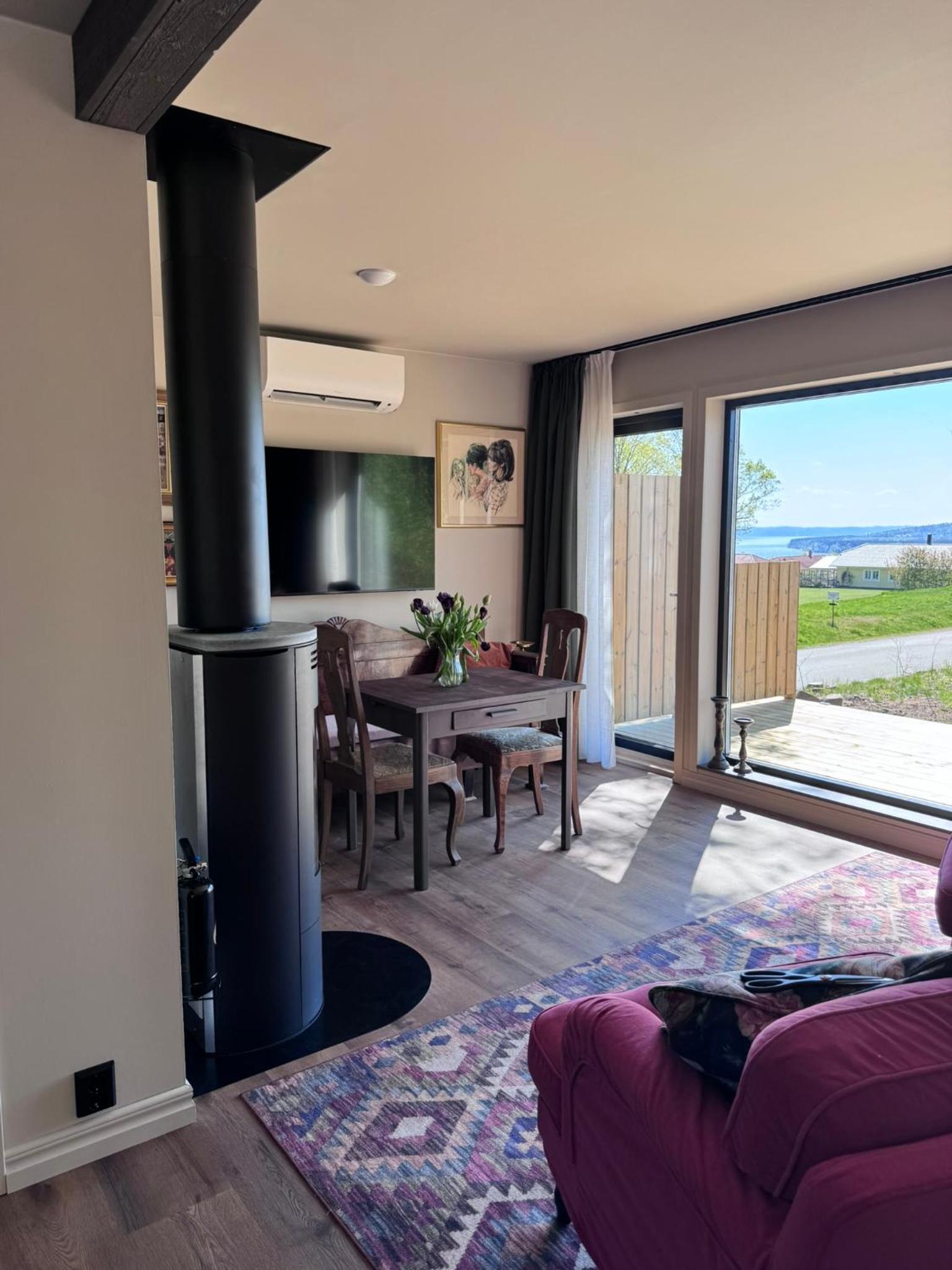 One-Bedroom House