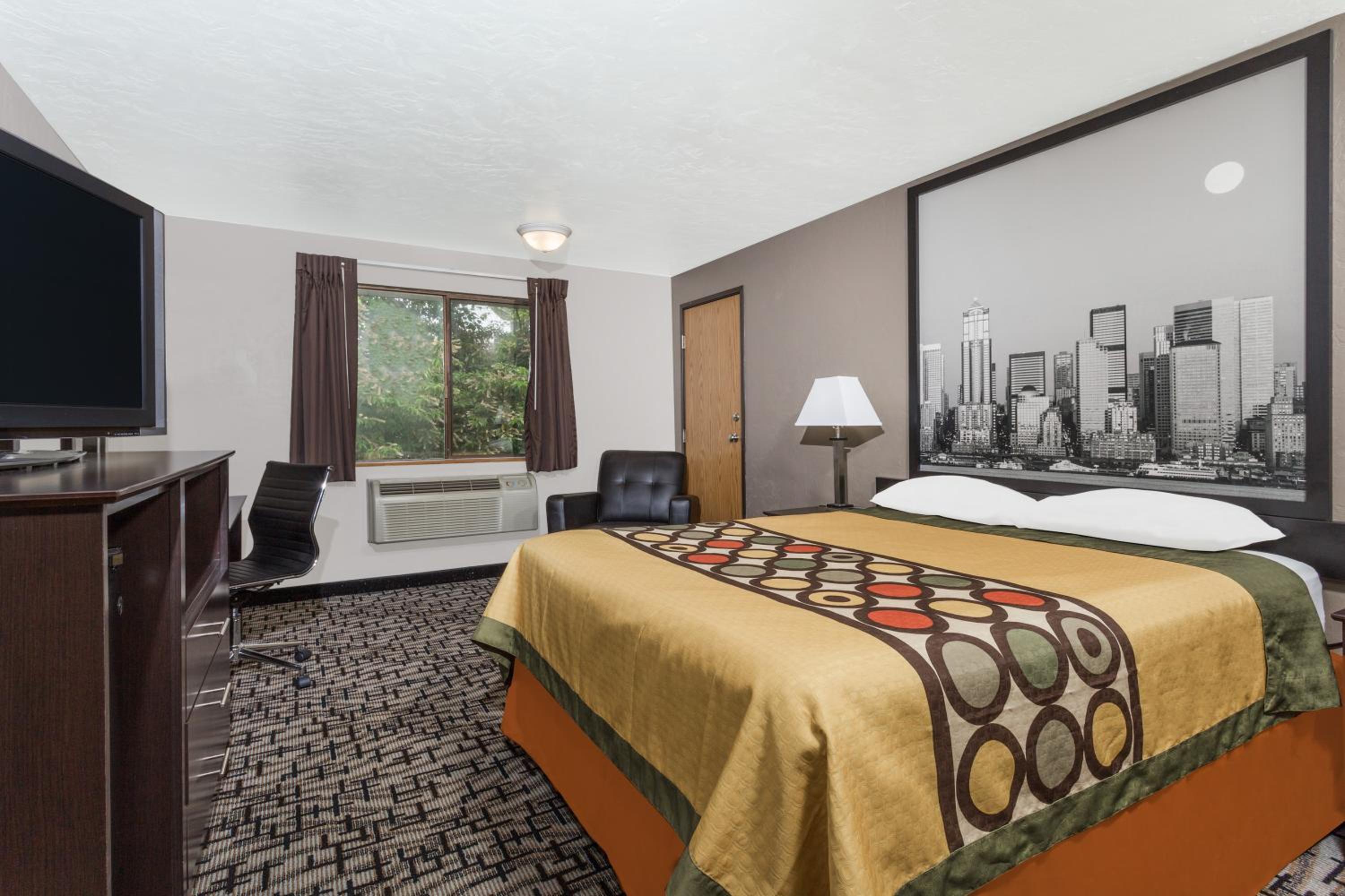 Queen Room - Disability Access/Non-Smoking - Photo 3