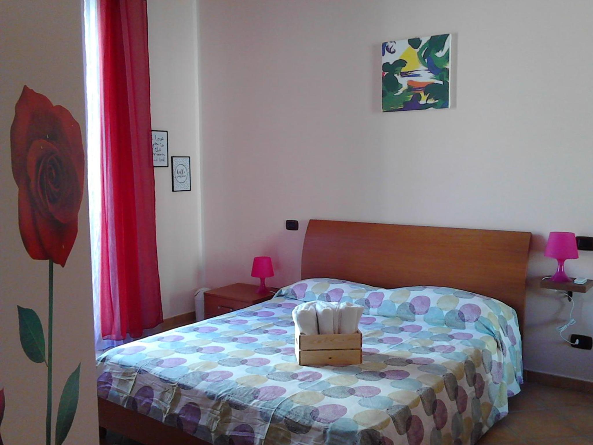Double Room with Balcony - Photo 5