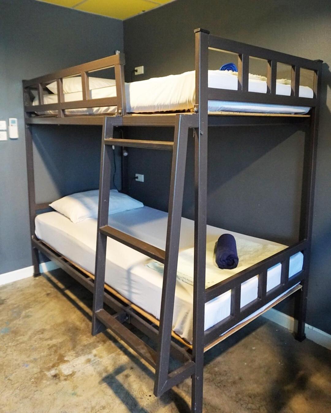 Dormitory Room with Fan photo 3