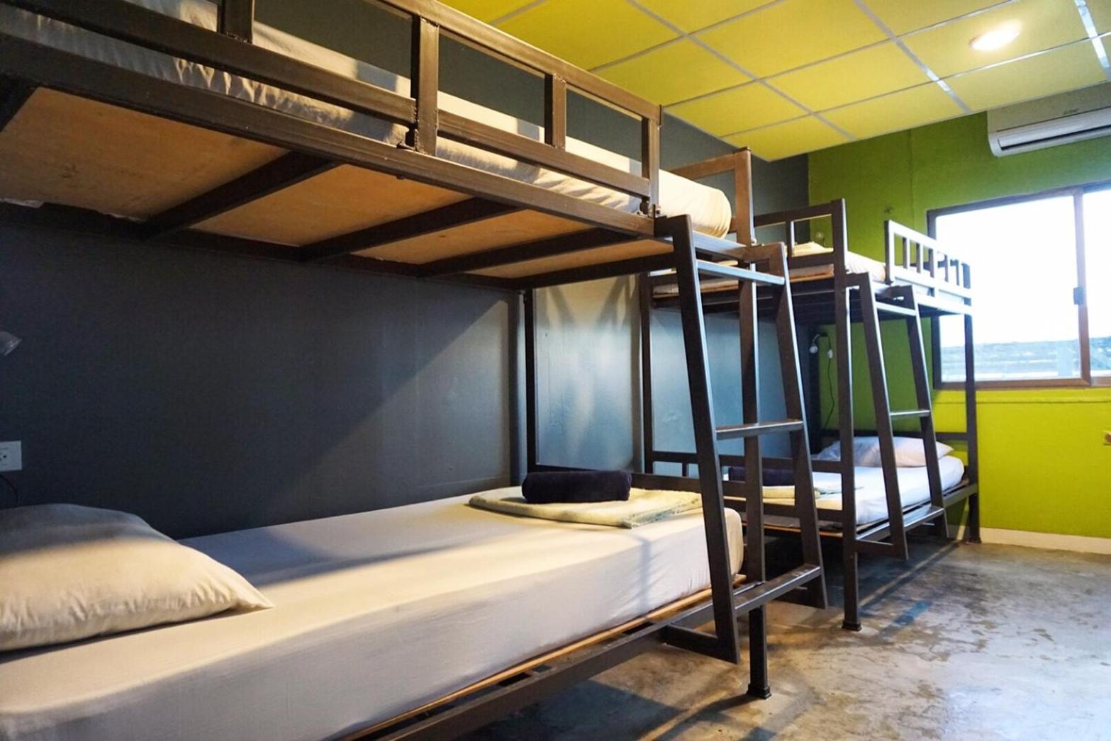 Dormitory Room with Fan photo 2