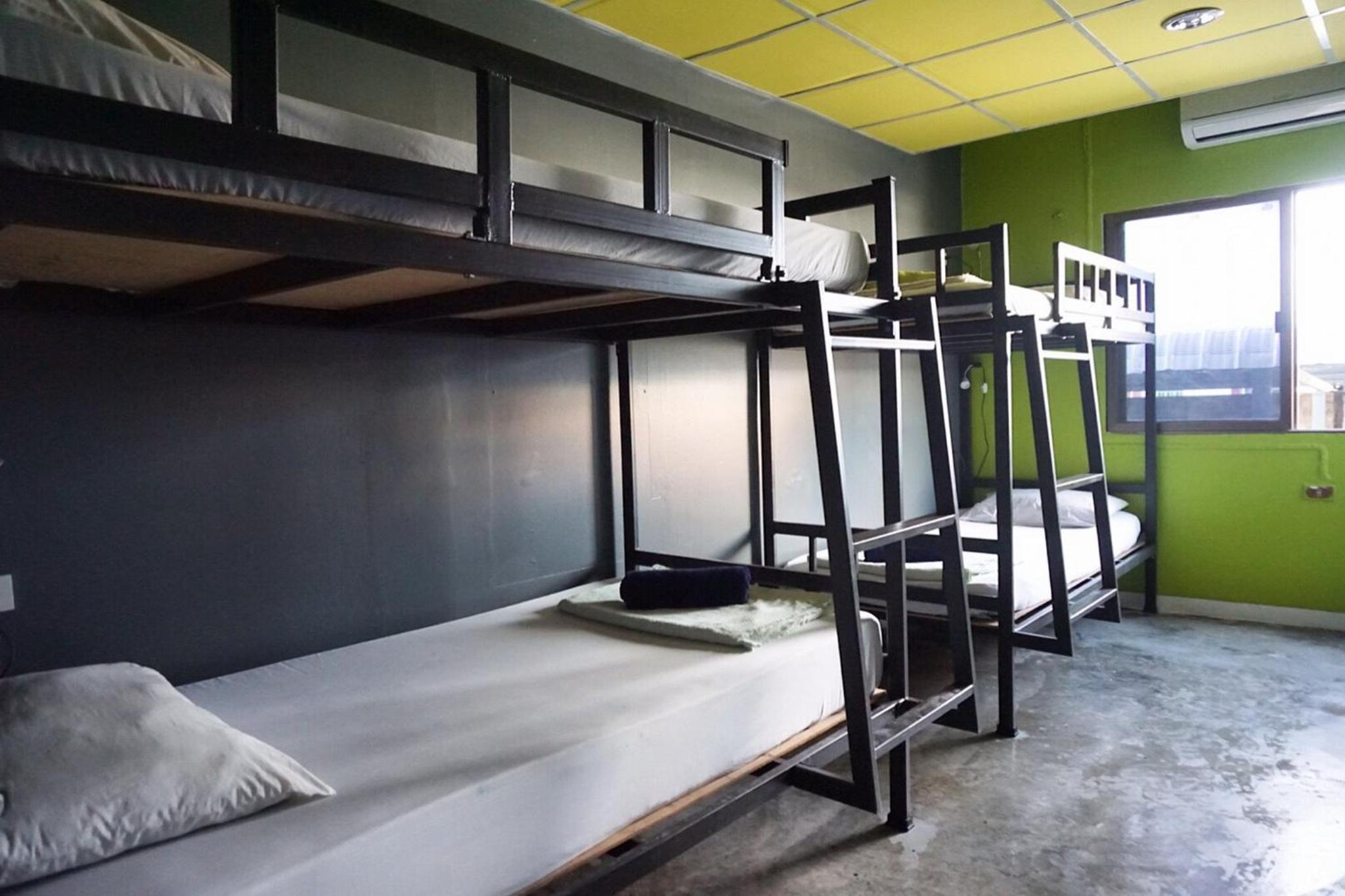 Dormitory Room with Fan photo 1